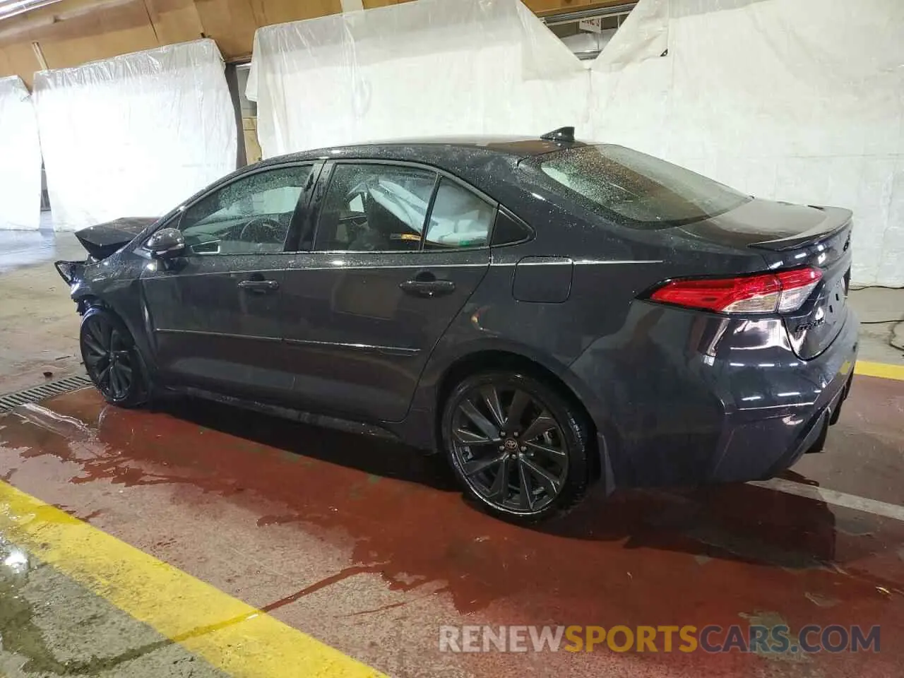 2 fotografías del automóvil dañado 5YFS4MCE3RP205732 TOYOTA COROLLA 2024