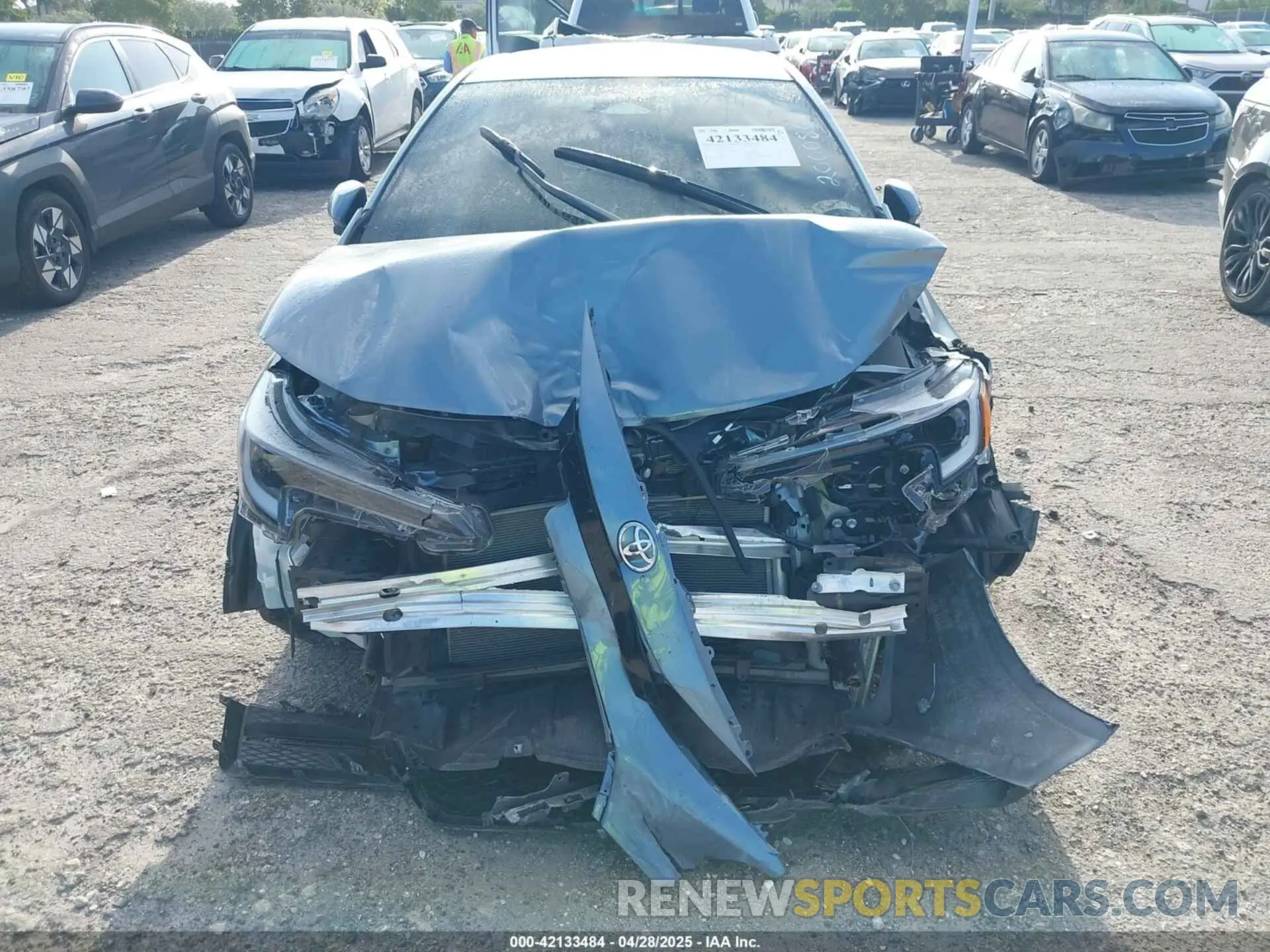 6 fotografías del automóvil dañado 5YFS4MCE3RP206086 TOYOTA COROLLA 2024