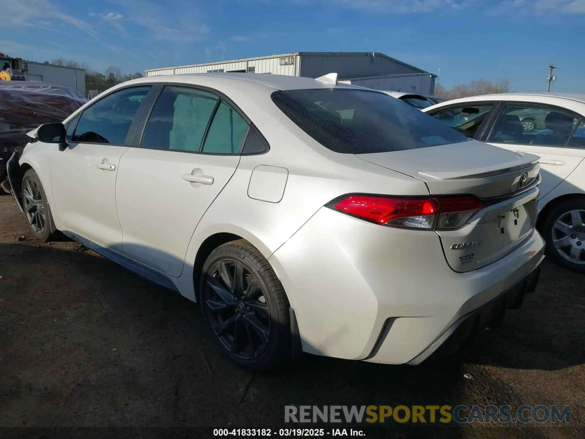 3 fotografías del automóvil dañado 5YFS4MCE3RP216696 TOYOTA COROLLA 2024