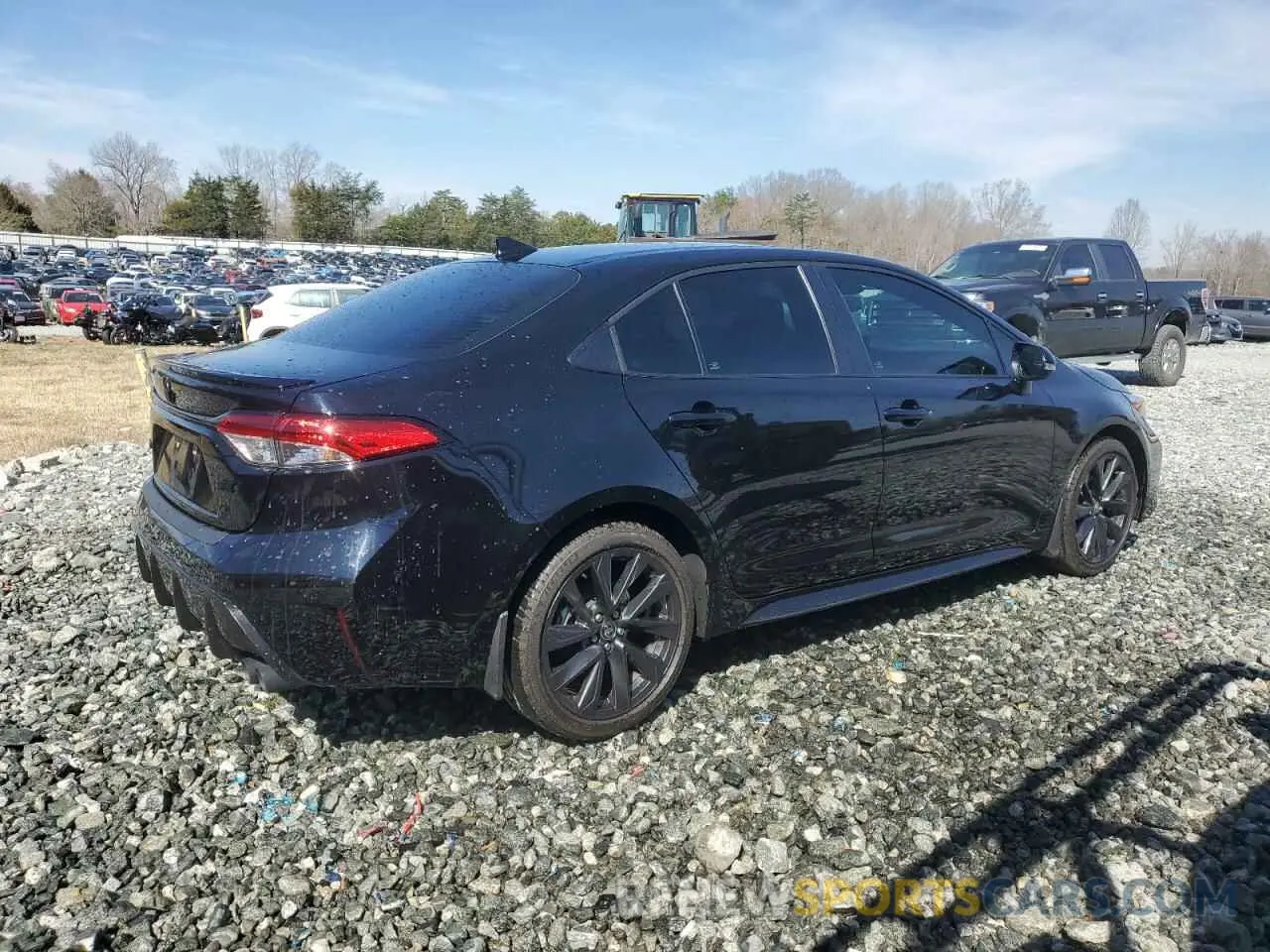 3 fotografías del automóvil dañado 5YFS4MCE4RP174135 TOYOTA COROLLA 2024