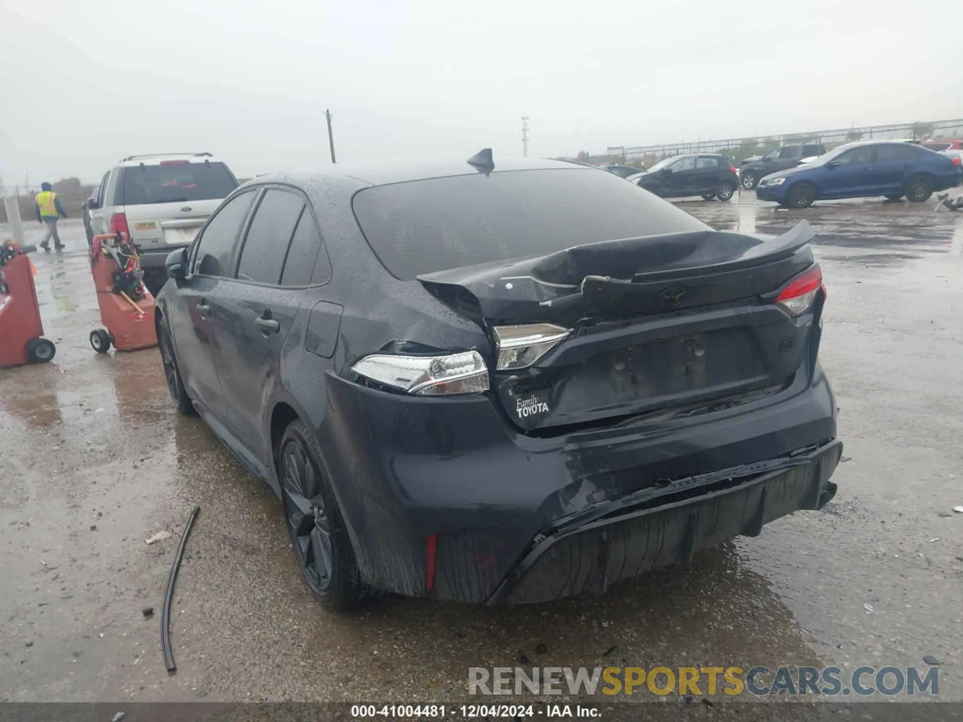 3 fotografías del automóvil dañado 5YFS4MCE4RP193011 TOYOTA COROLLA 2024