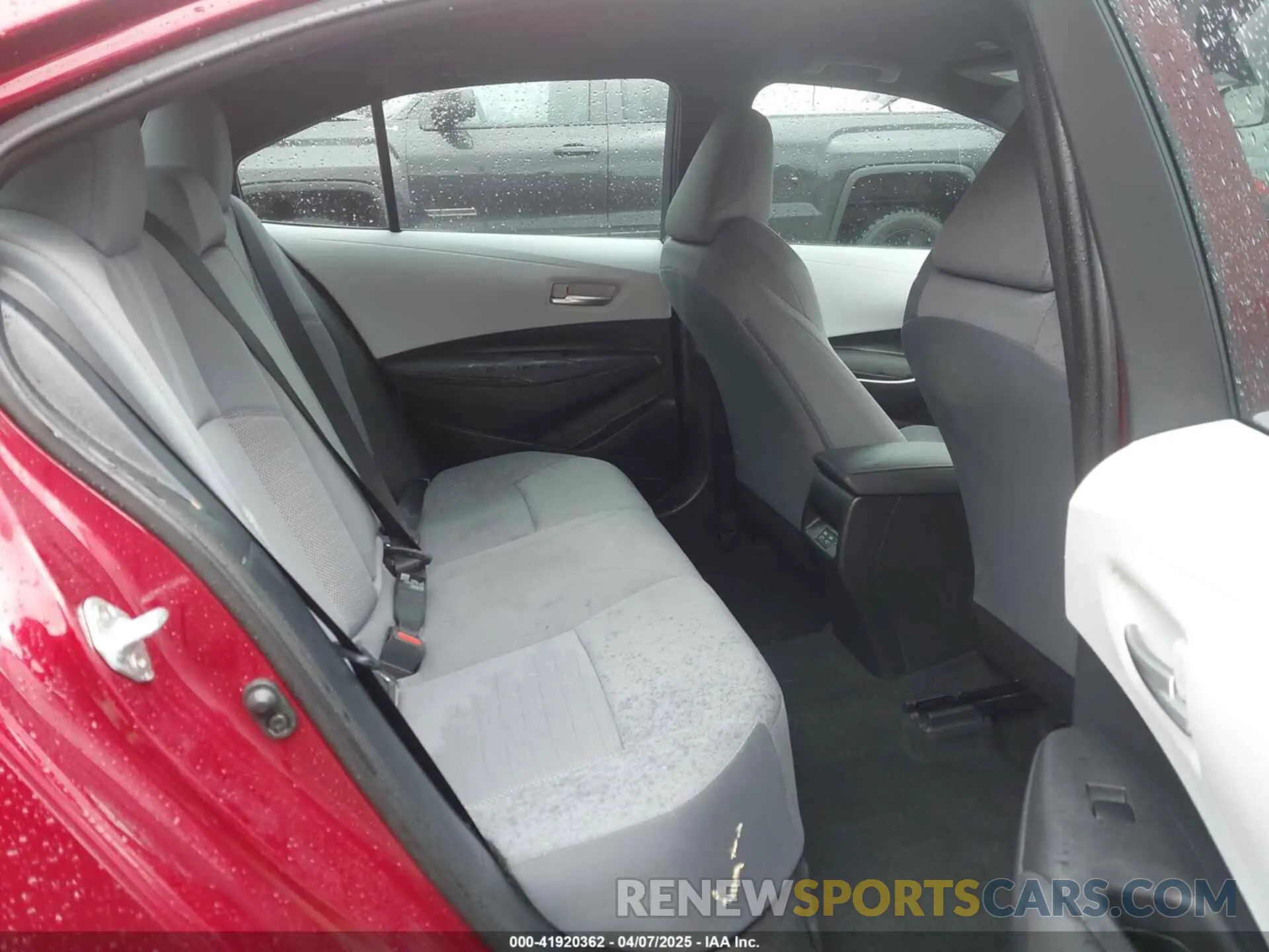 8 fotografías del automóvil dañado 5YFS4MCE4RP195003 TOYOTA COROLLA 2024