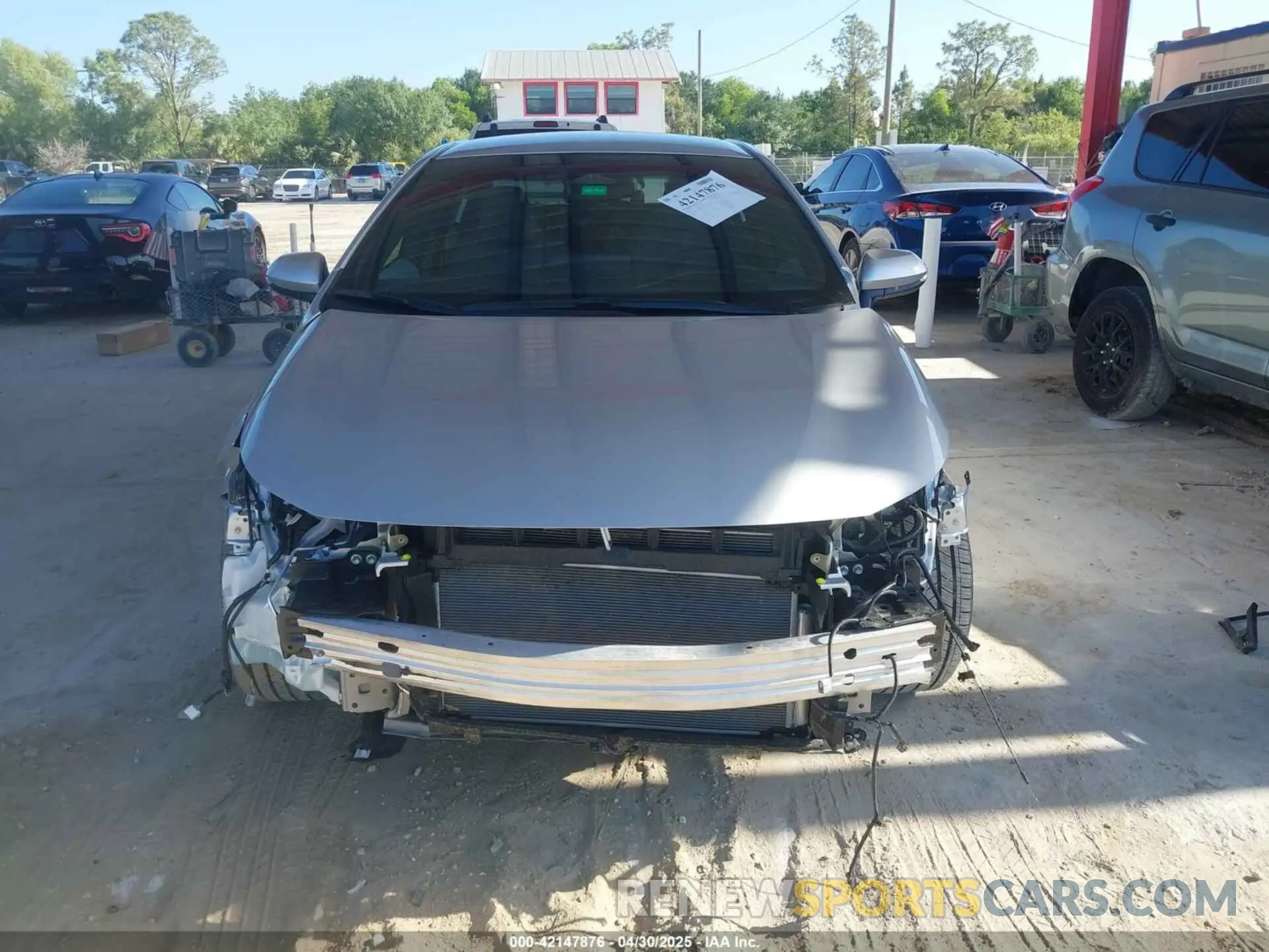 13 fotografías del automóvil dañado 5YFS4MCE4RP215444 TOYOTA COROLLA 2024