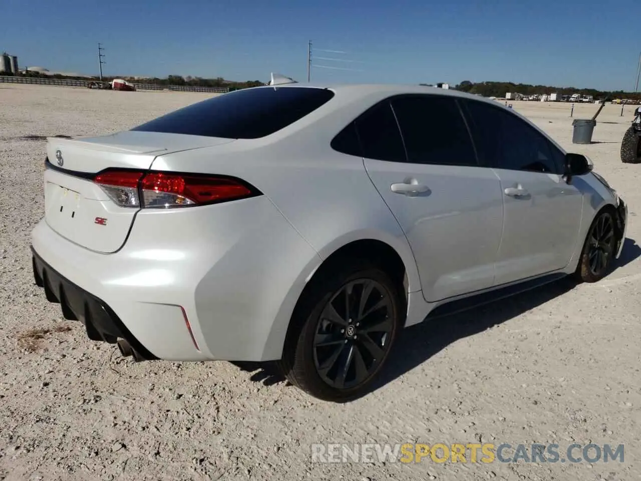 3 fotografías del automóvil dañado 5YFS4MCE5RP169431 TOYOTA COROLLA 2024