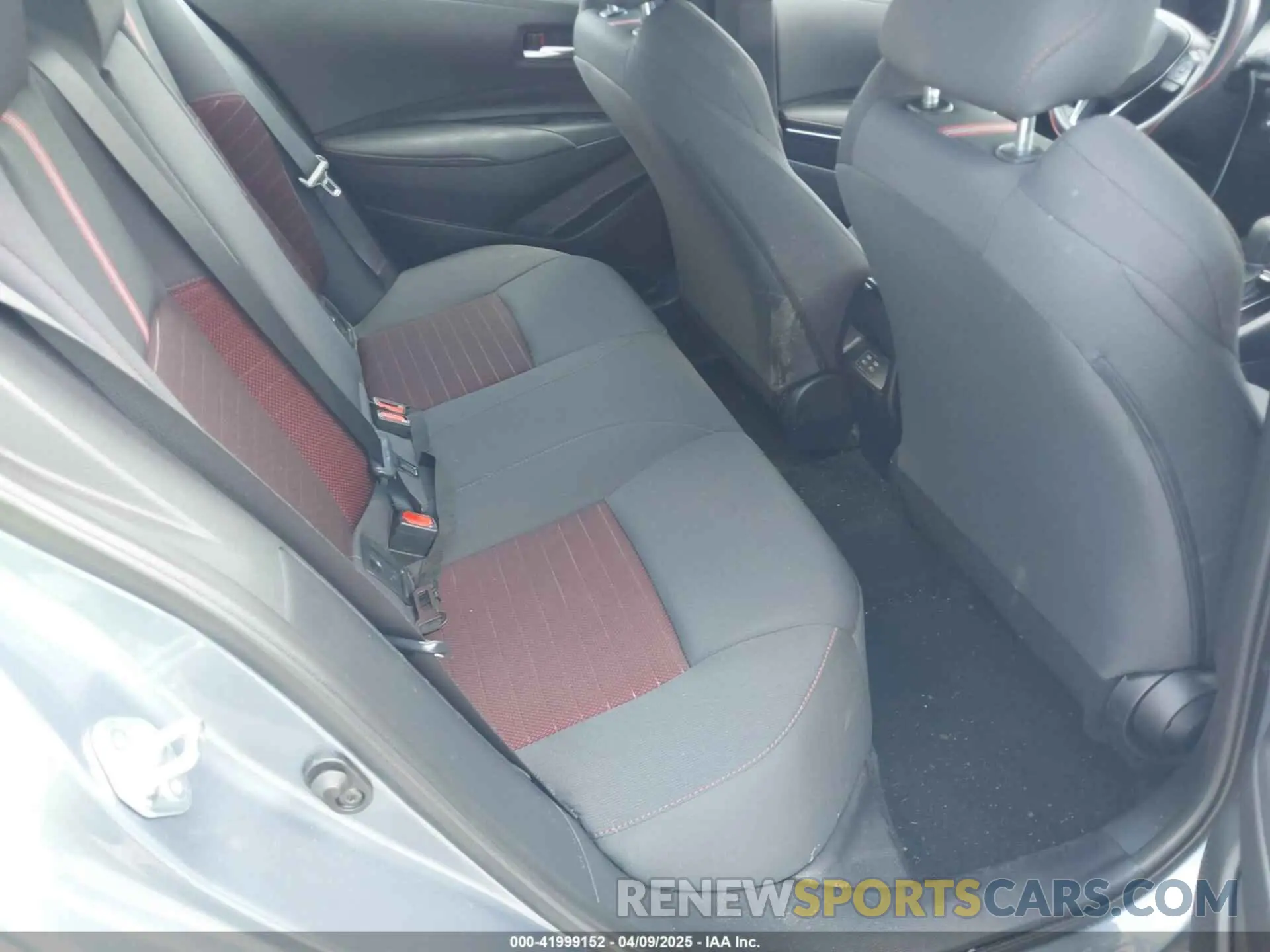 8 fotografías del automóvil dañado 5YFS4MCE5RP178100 TOYOTA COROLLA 2024