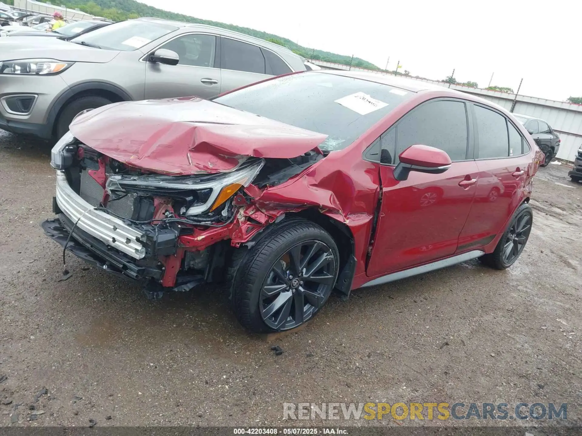 2 fotografías del automóvil dañado 5YFS4MCE6RP176775 TOYOTA COROLLA 2024