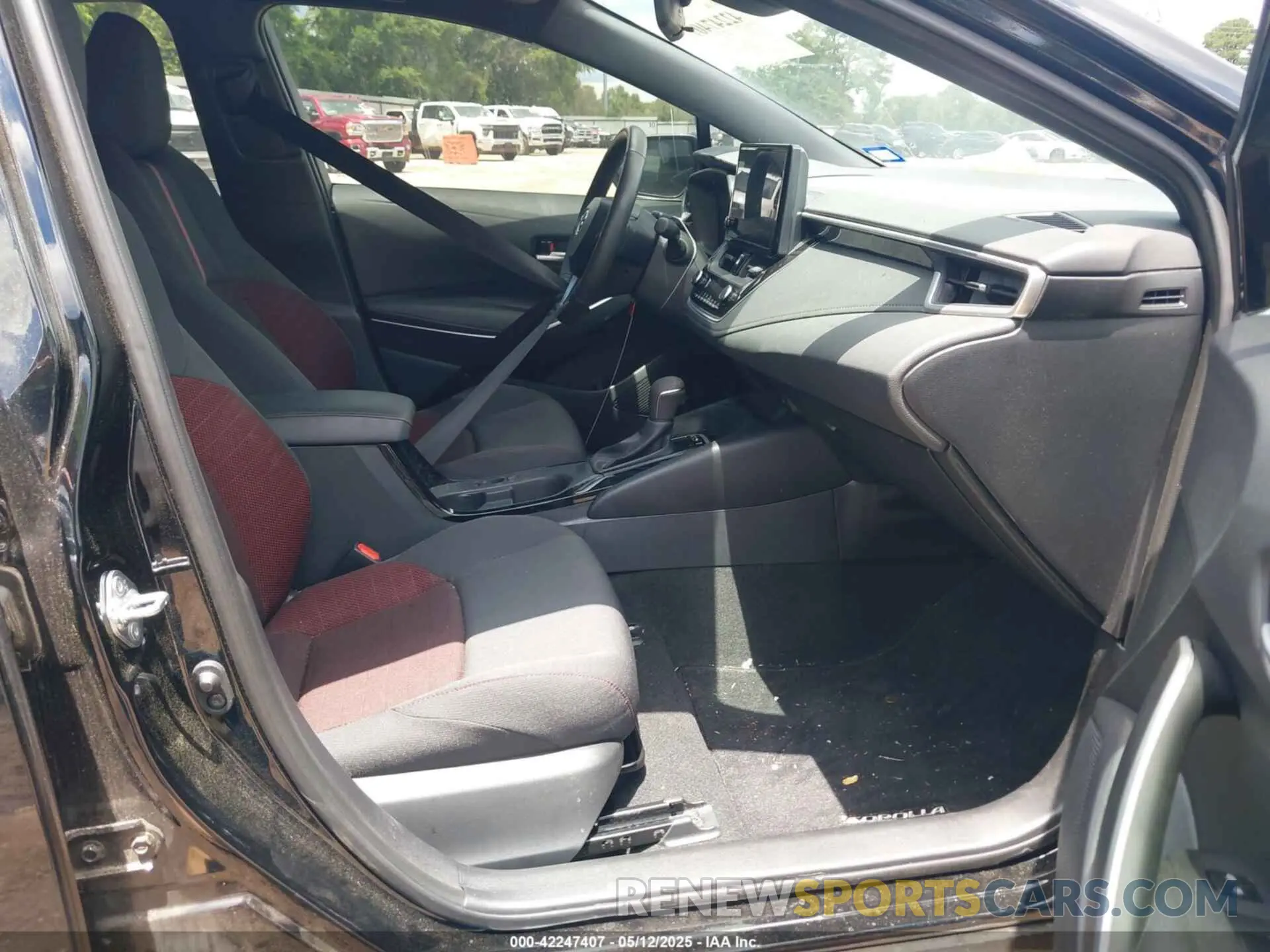 5 fotografías del automóvil dañado 5YFS4MCE6RP182317 TOYOTA COROLLA 2024