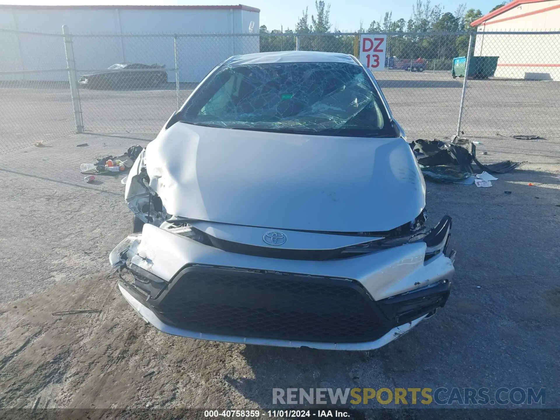 12 fotografías del automóvil dañado 5YFS4MCE7RP190801 TOYOTA COROLLA 2024
