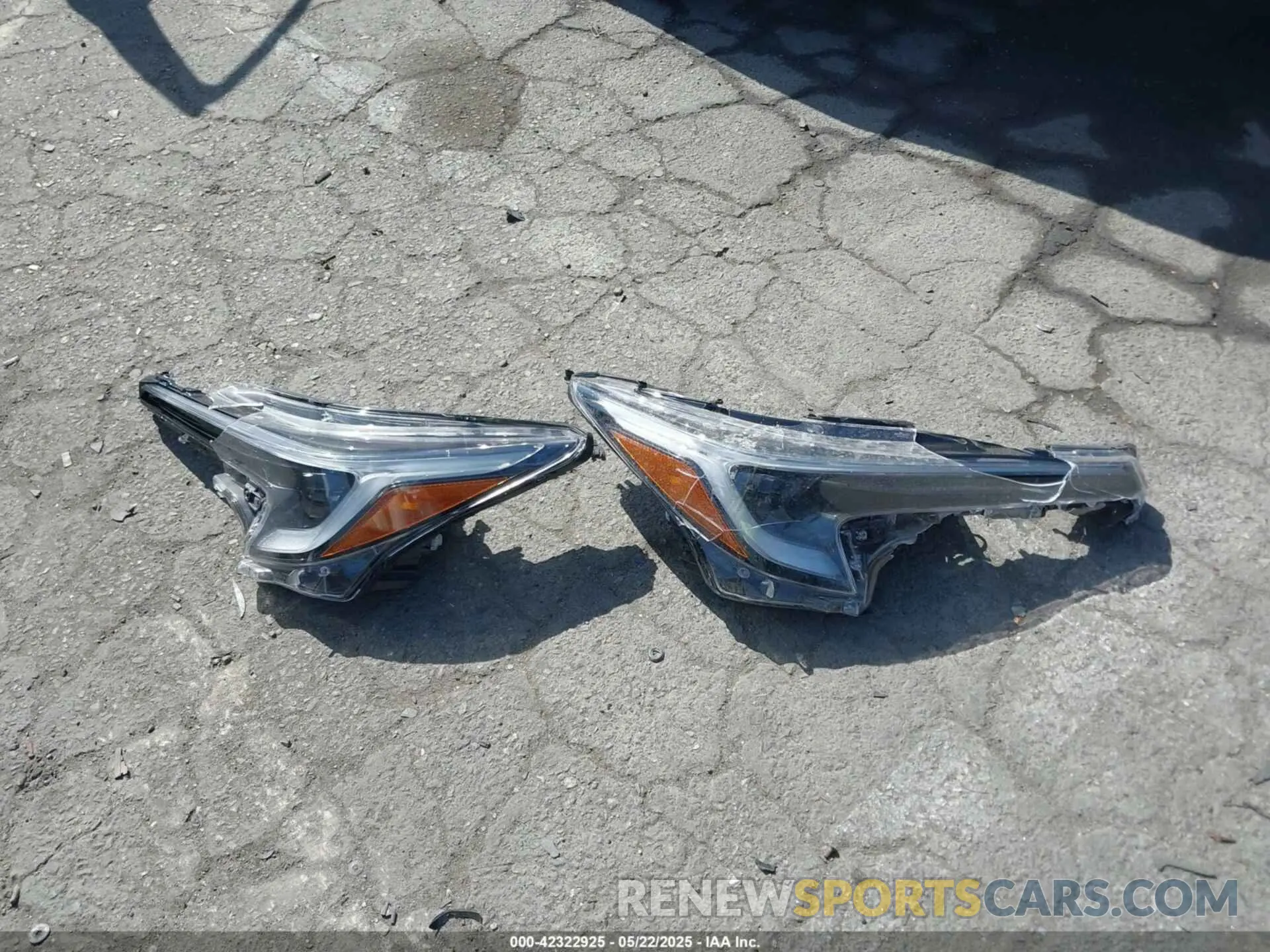12 fotografías del automóvil dañado 5YFS4MCE7RP203465 TOYOTA COROLLA 2024