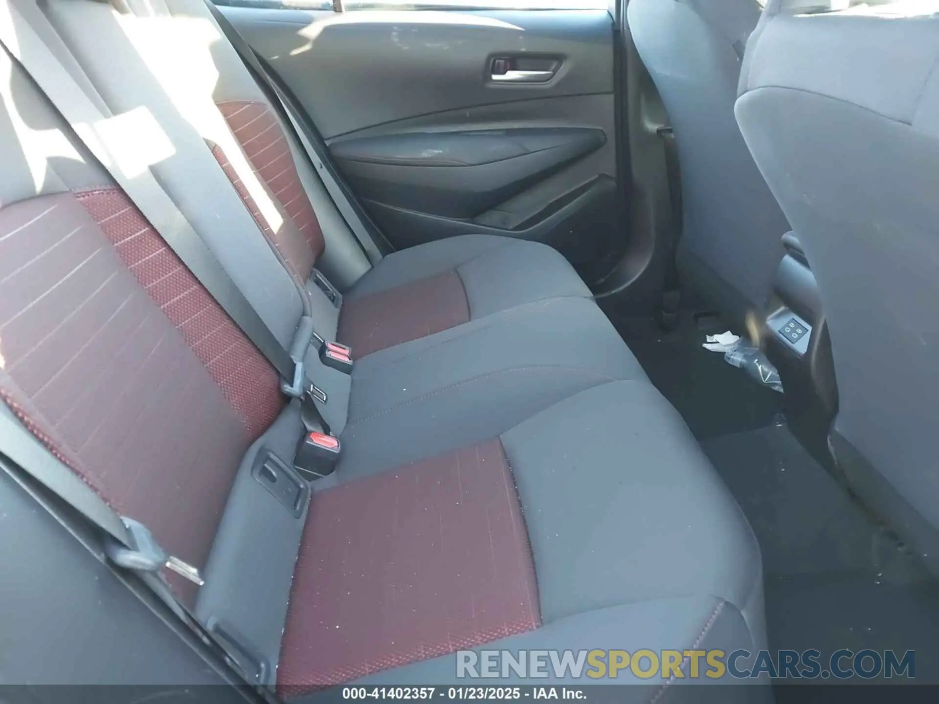 8 fotografías del automóvil dañado 5YFS4MCE8RP211249 TOYOTA COROLLA 2024