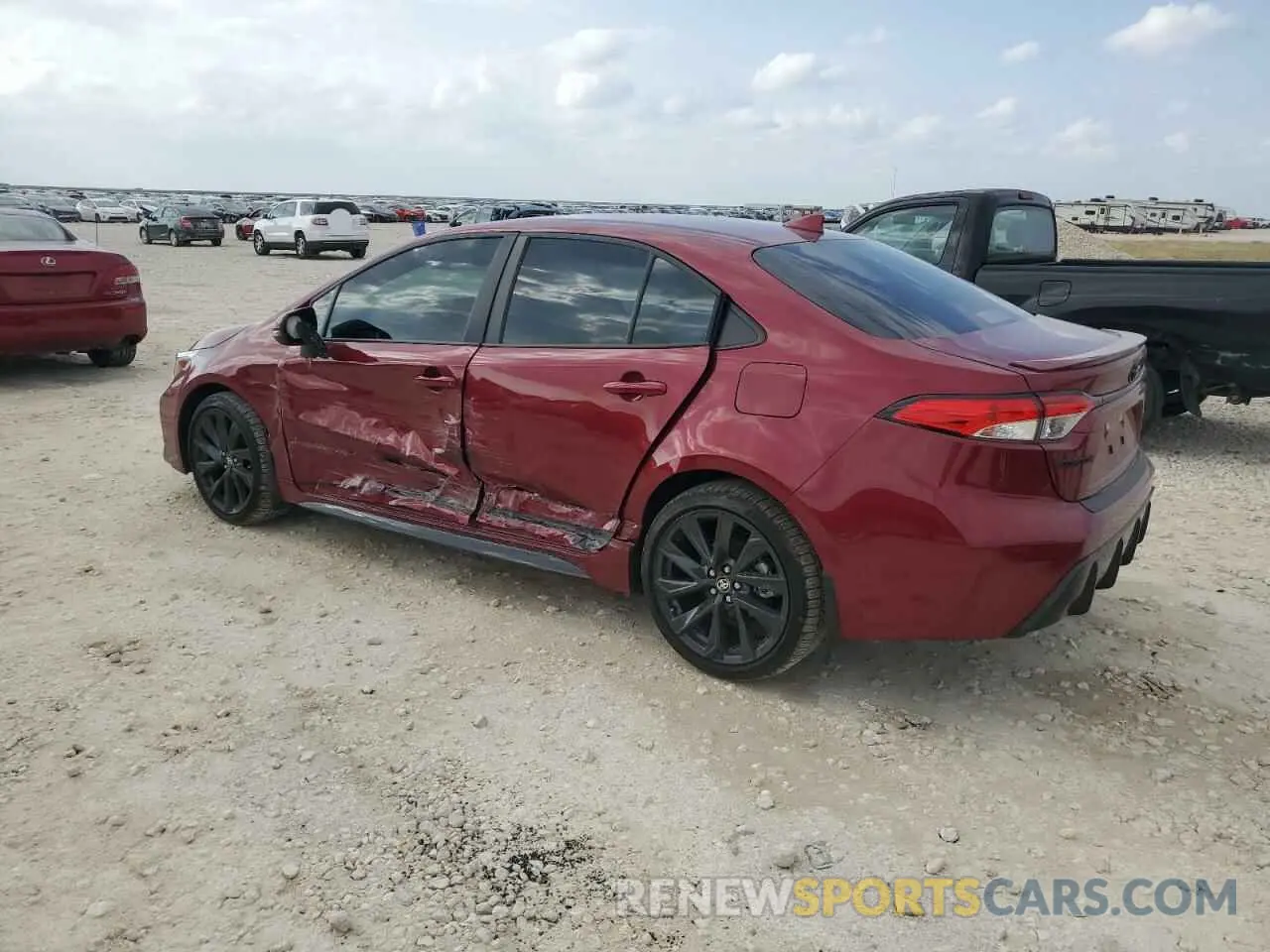 2 fotografías del automóvil dañado 5YFS4MCE8RP213258 TOYOTA COROLLA 2024