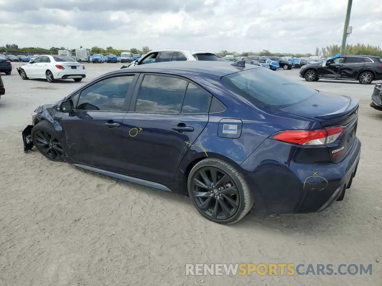 2 fotografías del automóvil dañado 5YFS4MCE9RP169710 TOYOTA COROLLA 2024