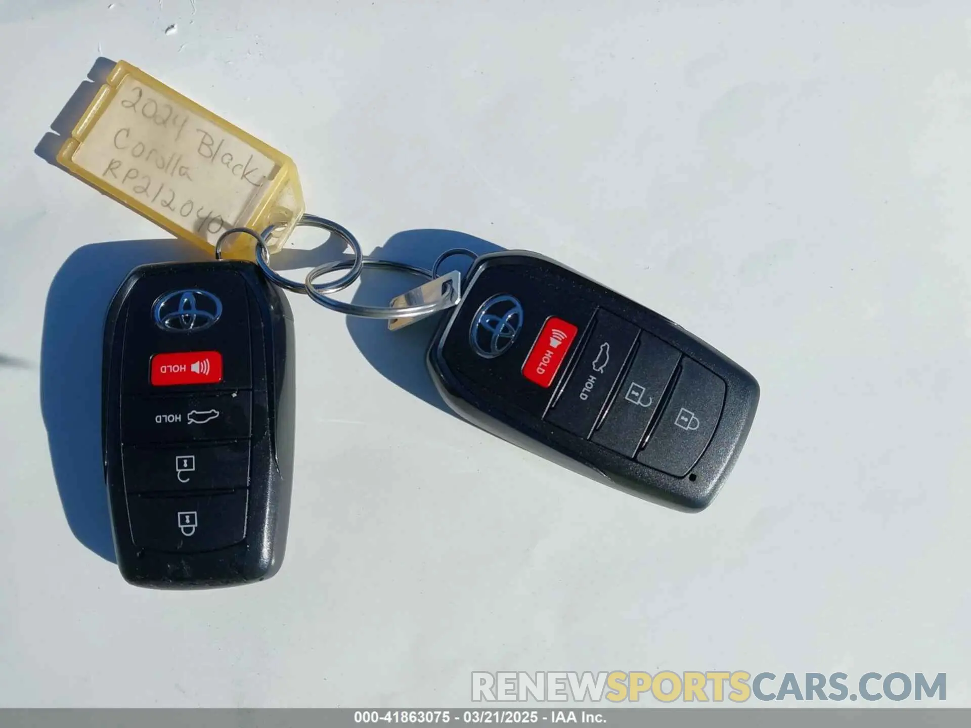 11 fotografías del automóvil dañado 5YFS4MCE9RP212040 TOYOTA COROLLA 2024