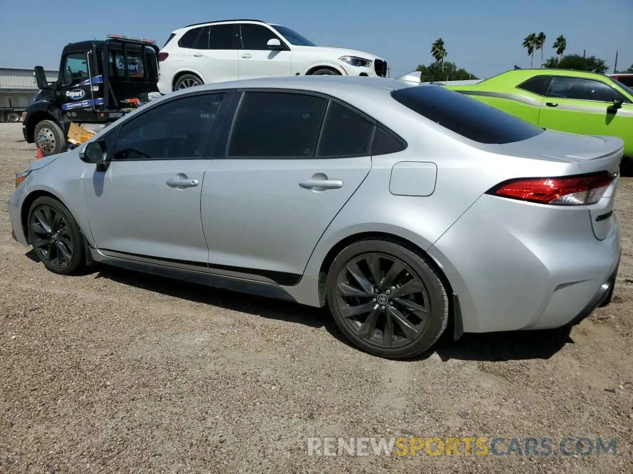 2 fotografías del automóvil dañado 5YFS4MCEXRP173202 TOYOTA COROLLA 2024
