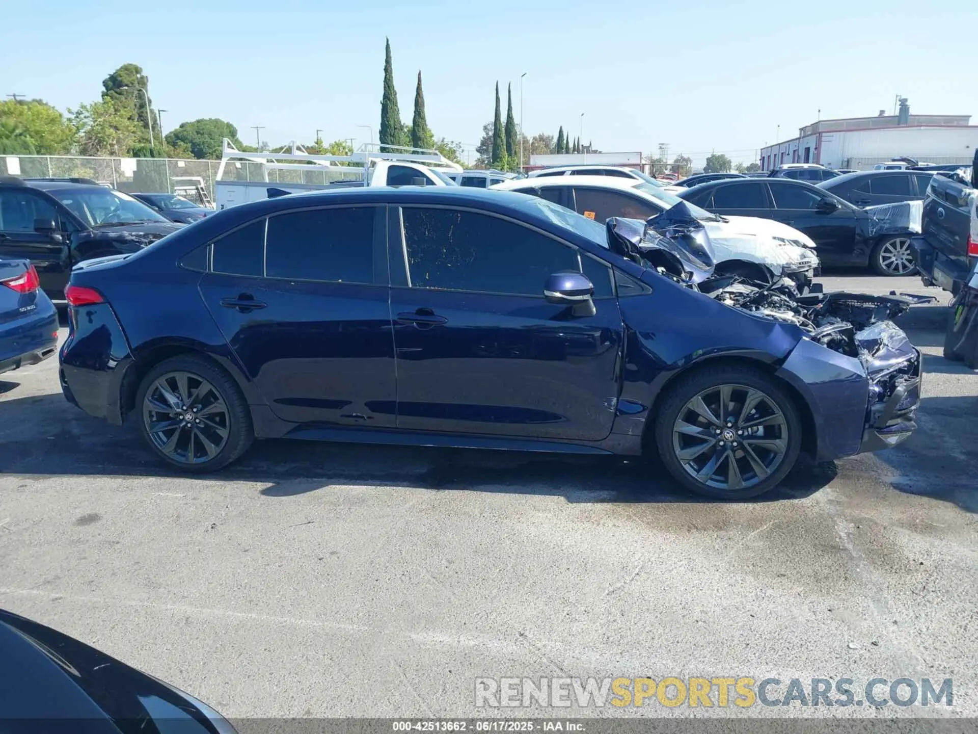 13 fotografías del automóvil dañado 5YFS4MCEXRP200530 TOYOTA COROLLA 2024