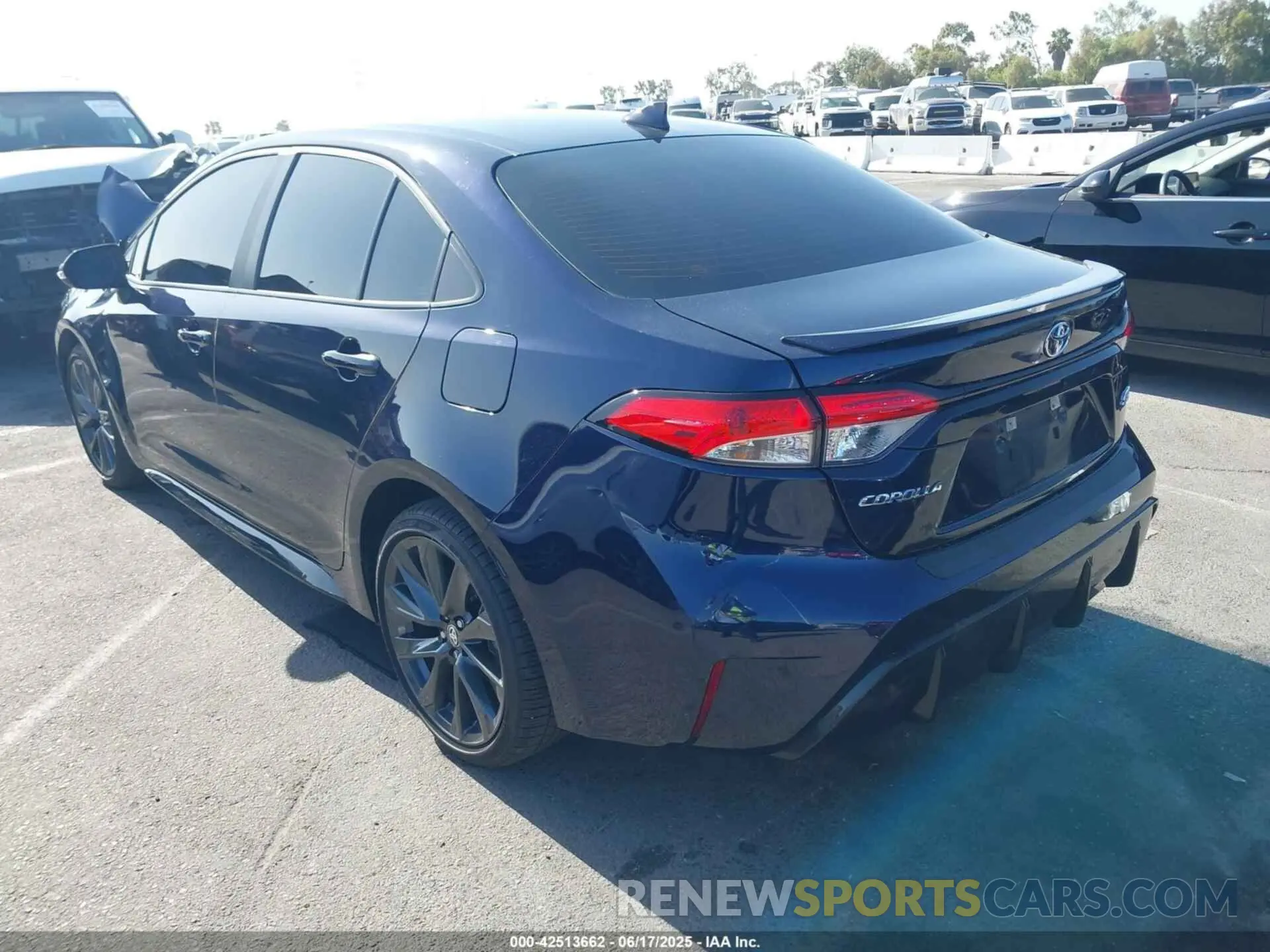 3 fotografías del automóvil dañado 5YFS4MCEXRP200530 TOYOTA COROLLA 2024