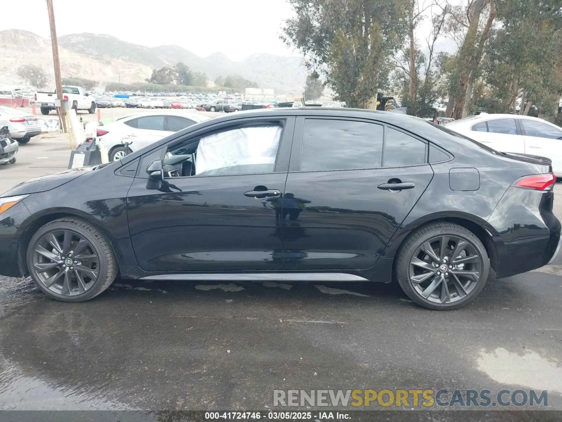 13 fotografías del automóvil dañado 5YFT4MCE3RP217125 TOYOTA COROLLA 2024