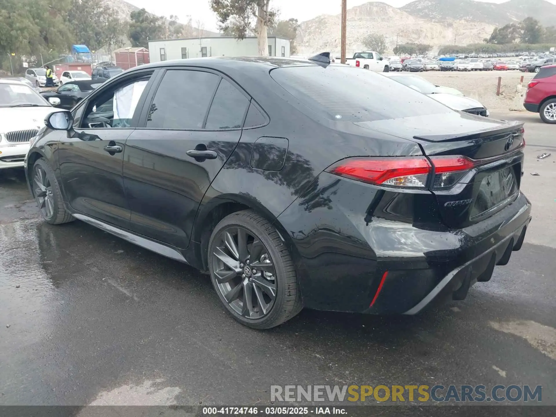 3 fotografías del automóvil dañado 5YFT4MCE3RP217125 TOYOTA COROLLA 2024