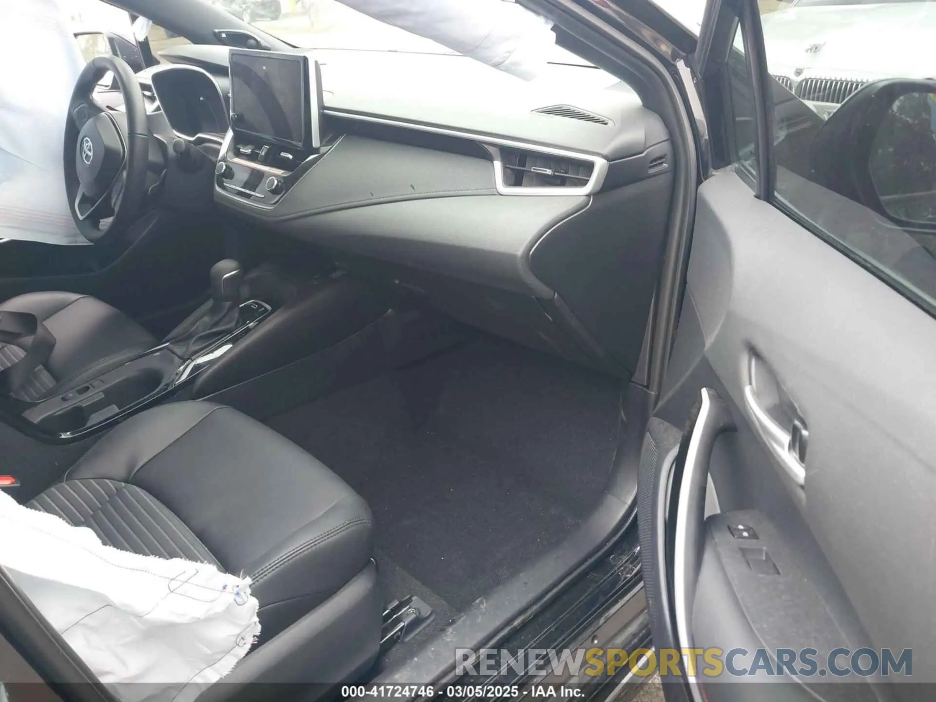 5 fotografías del automóvil dañado 5YFT4MCE3RP217125 TOYOTA COROLLA 2024