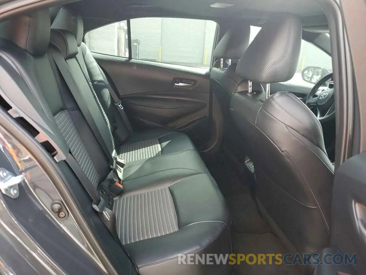 10 fotografías del automóvil dañado 5YFT4MCE7RP202692 TOYOTA COROLLA 2024