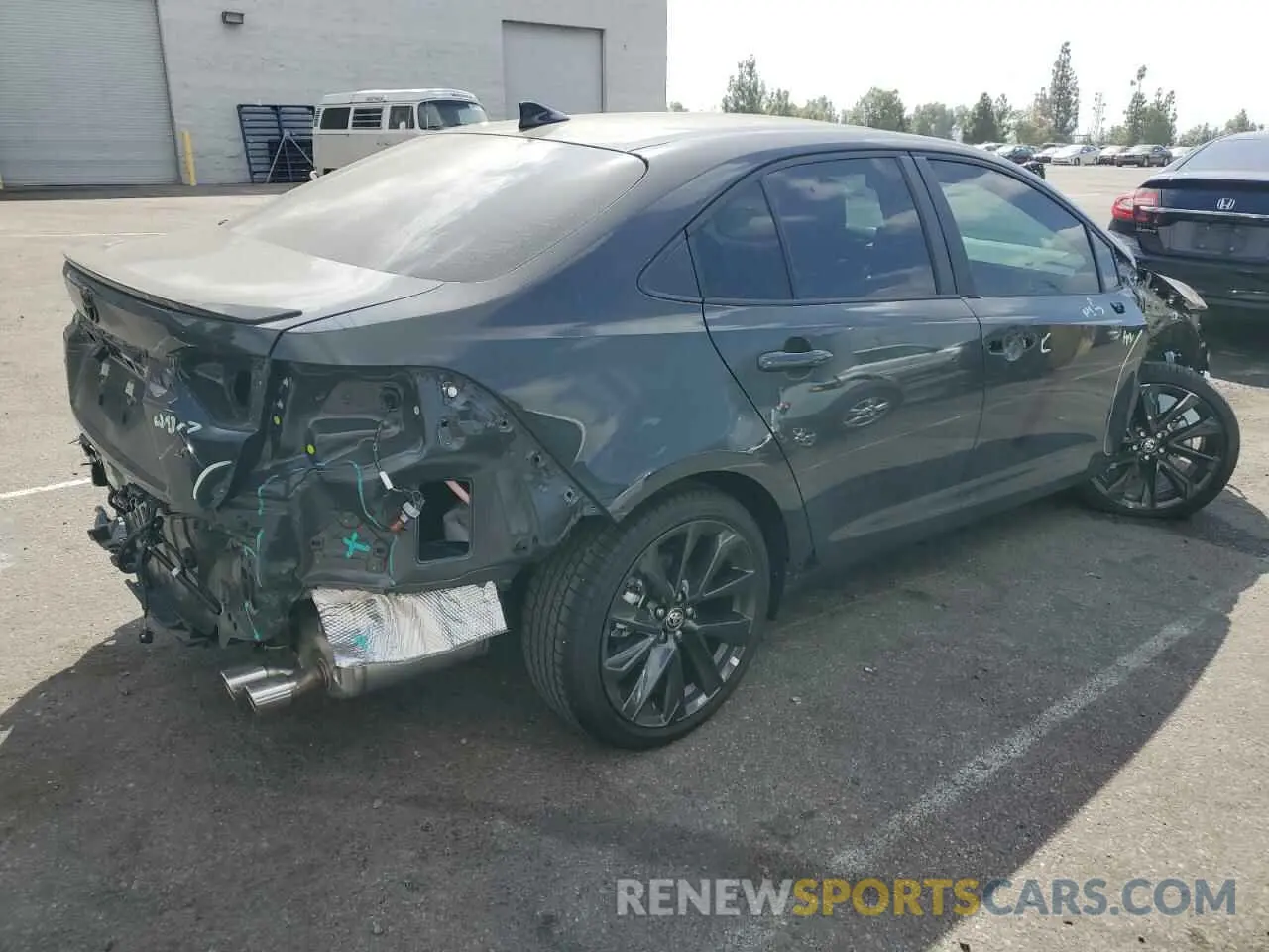 3 fotografías del automóvil dañado 5YFT4MCE7RP202692 TOYOTA COROLLA 2024