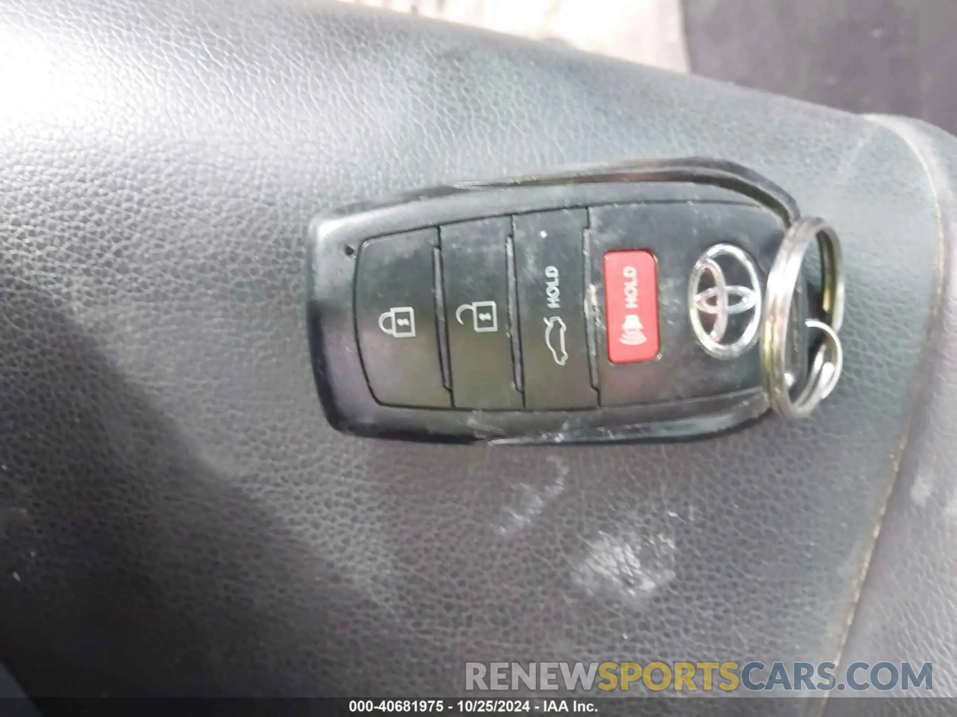 11 fotografías del automóvil dañado 5YFT4MCEXRP168473 TOYOTA COROLLA 2024