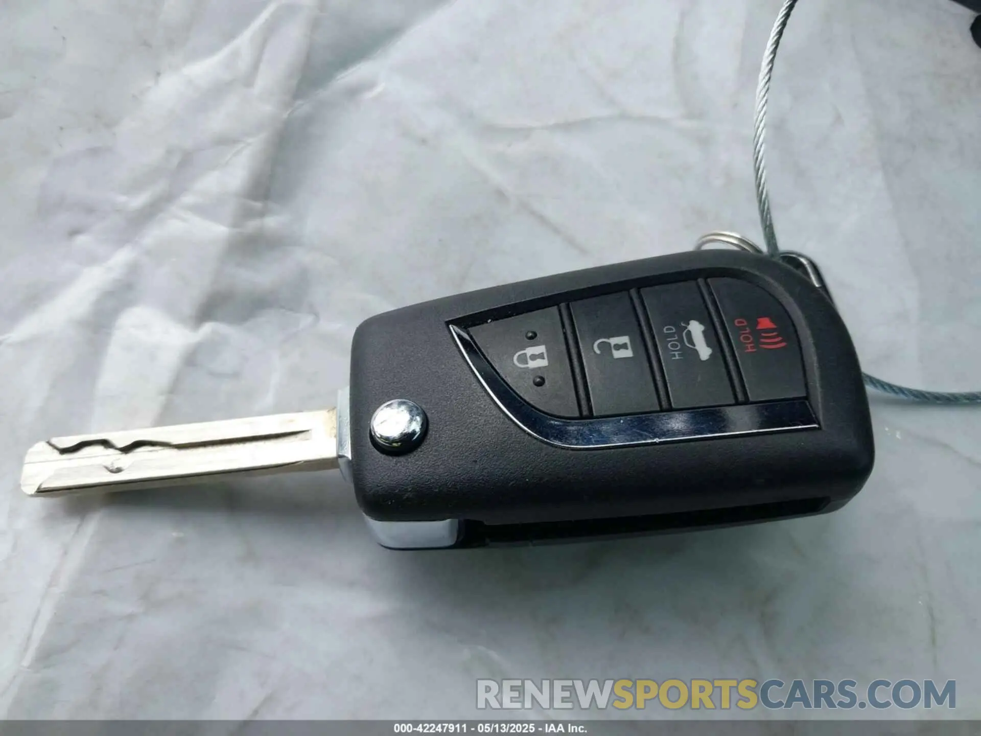 11 fotografías del automóvil dañado JTDB4MEE2RJ015924 TOYOTA COROLLA 2024