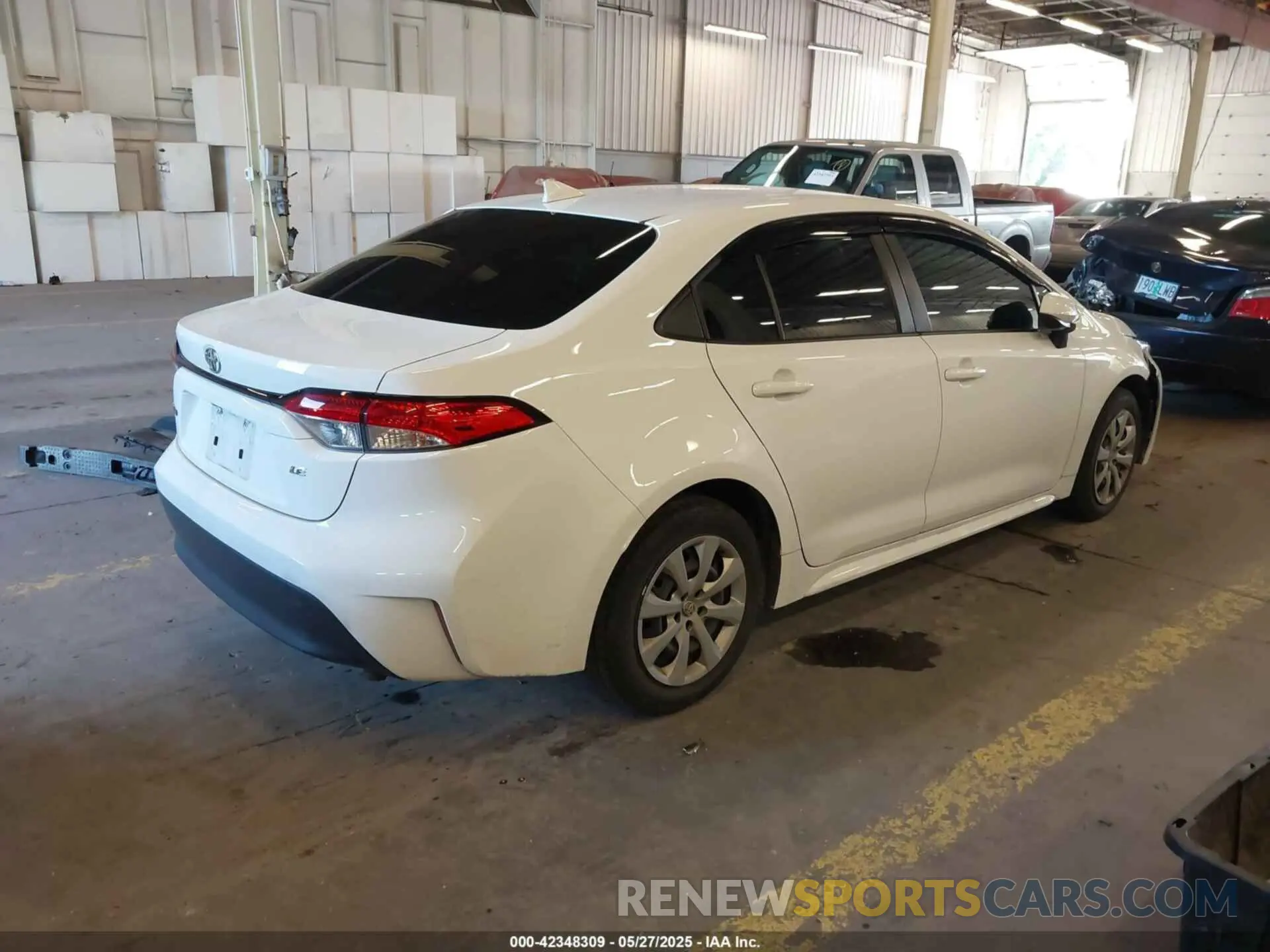 4 fotografías del automóvil dañado JTDB4MEE2RJ016958 TOYOTA COROLLA 2024