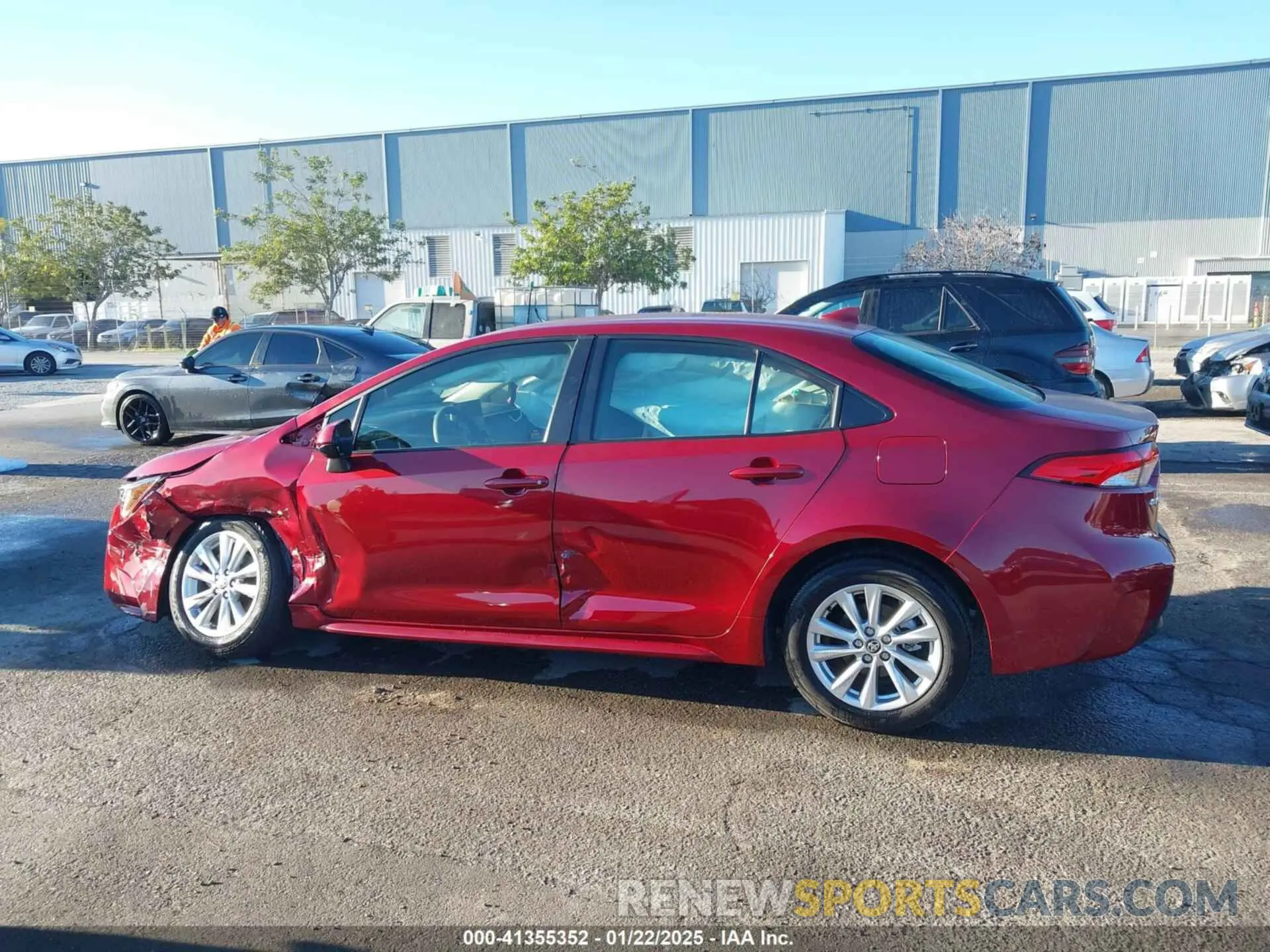 14 fotografías del automóvil dañado JTDB4MEE4RJ016623 TOYOTA COROLLA 2024