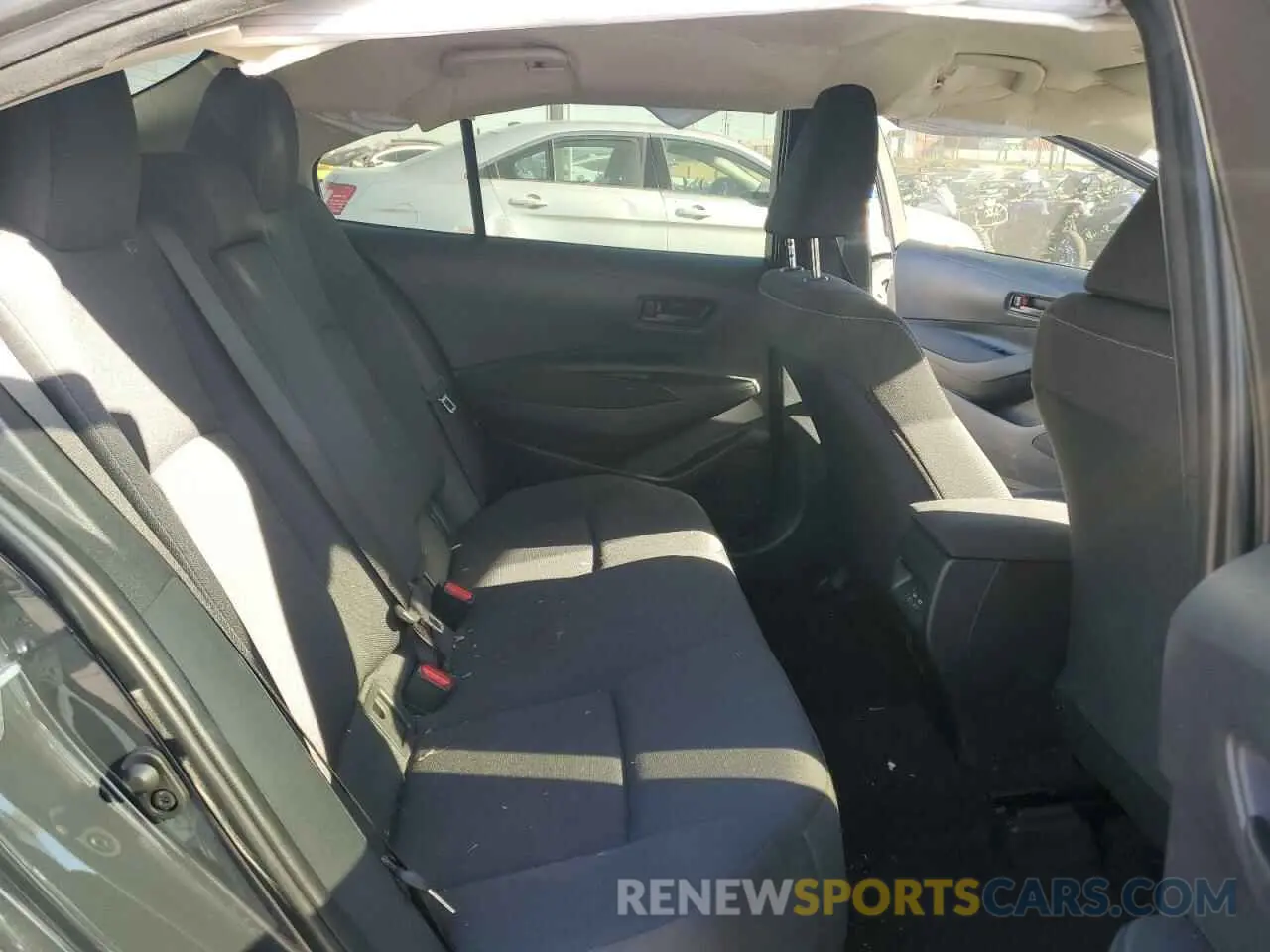 10 fotografías del automóvil dañado JTDB4MEE5R3023147 TOYOTA COROLLA 2024