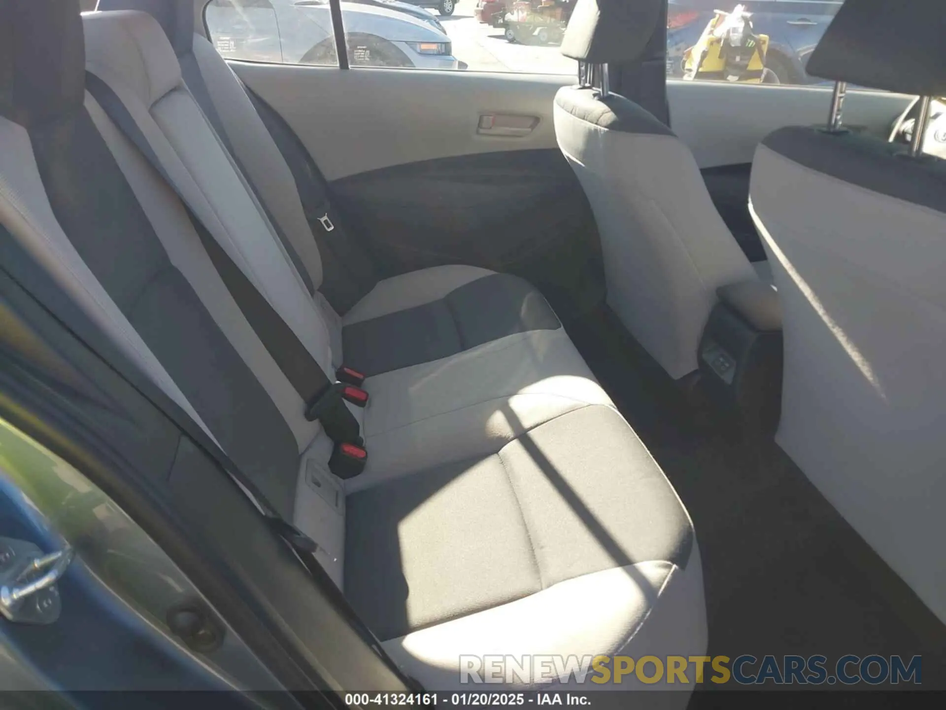 8 fotografías del automóvil dañado JTDB4MEE5R3024816 TOYOTA COROLLA 2024