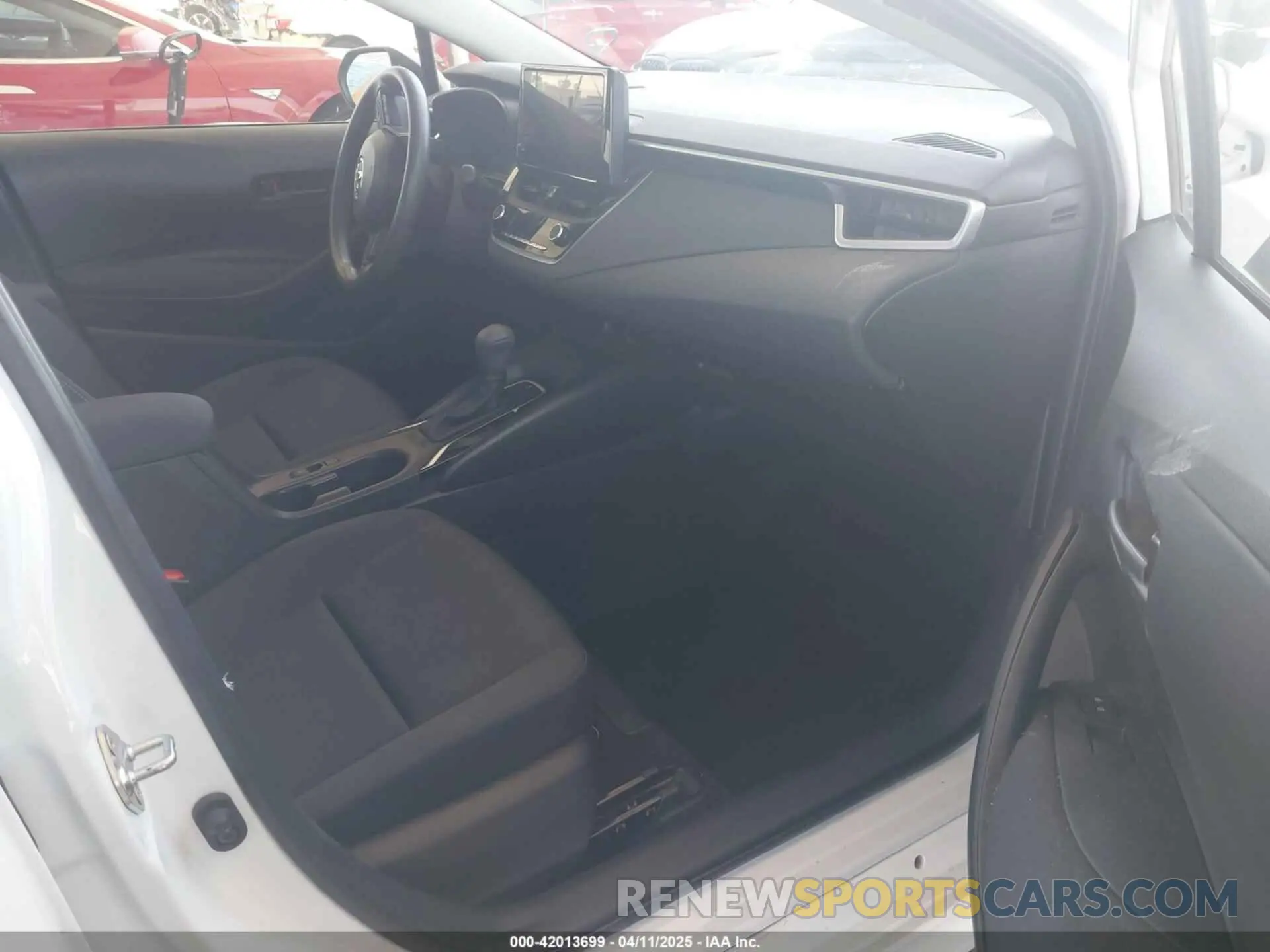 5 fotografías del automóvil dañado JTDB4MEE6RJ014534 TOYOTA COROLLA 2024