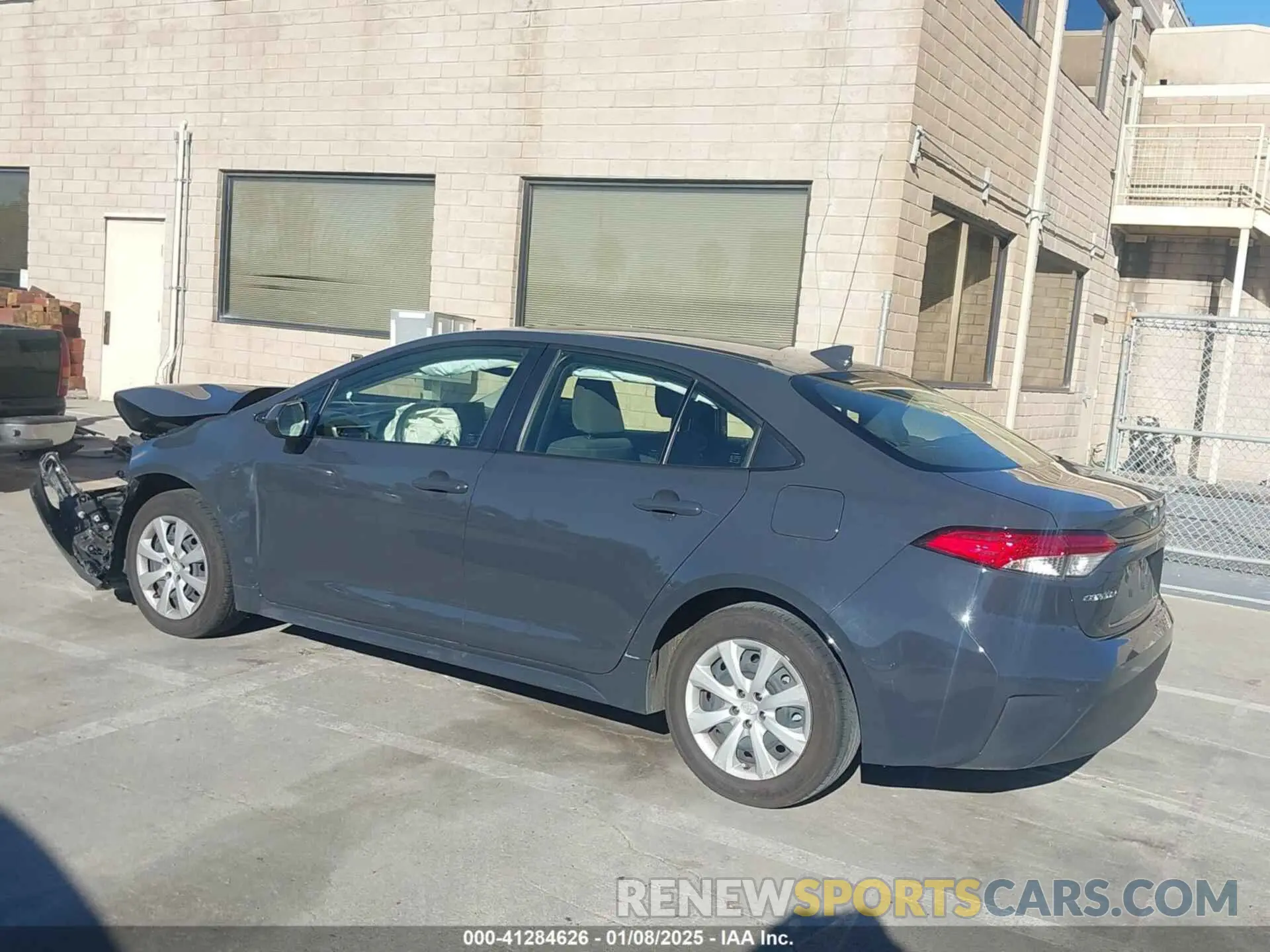 3 fotografías del automóvil dañado JTDB4MEE7R3016278 TOYOTA COROLLA 2024