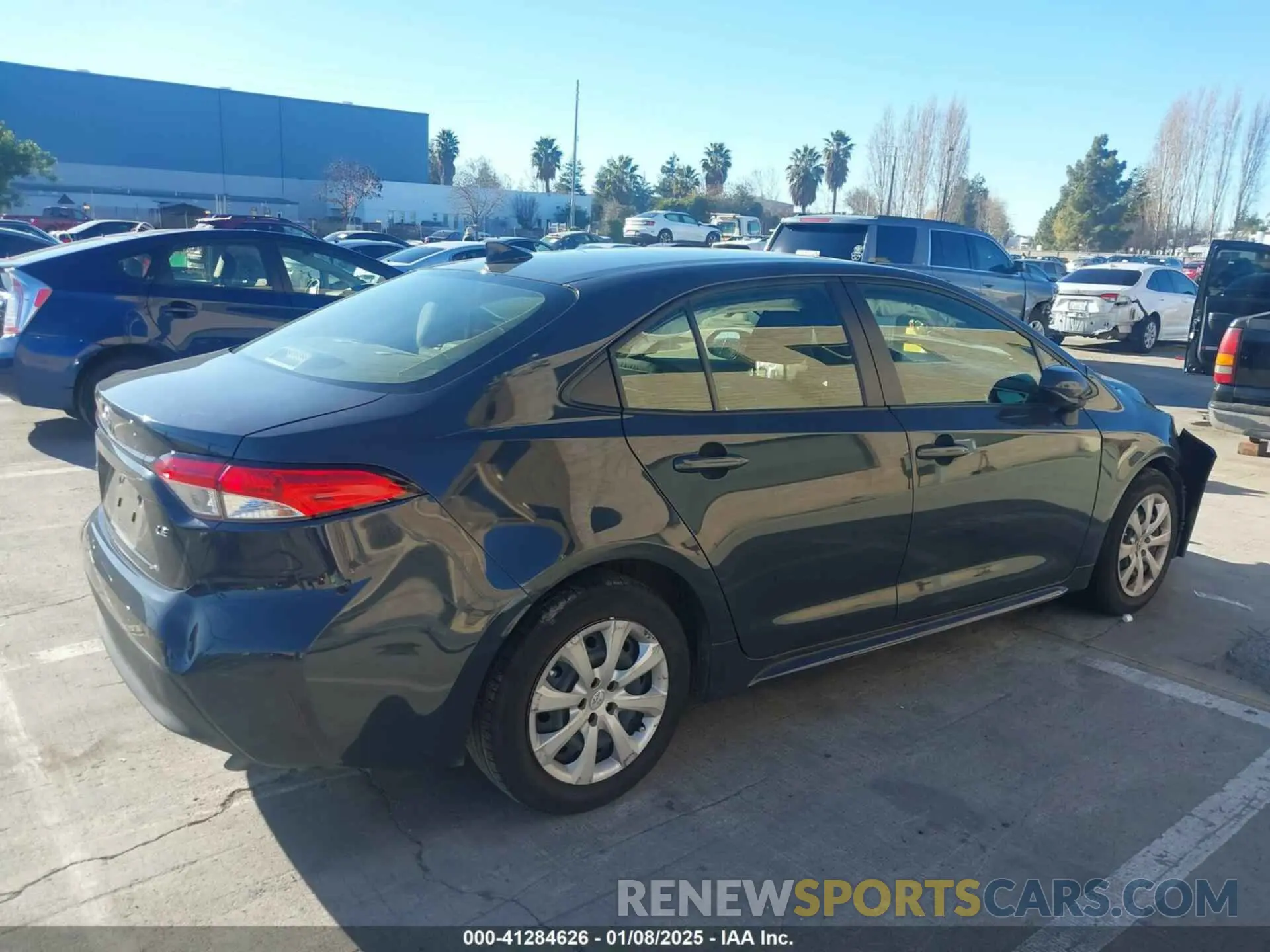 4 fotografías del automóvil dañado JTDB4MEE7R3016278 TOYOTA COROLLA 2024