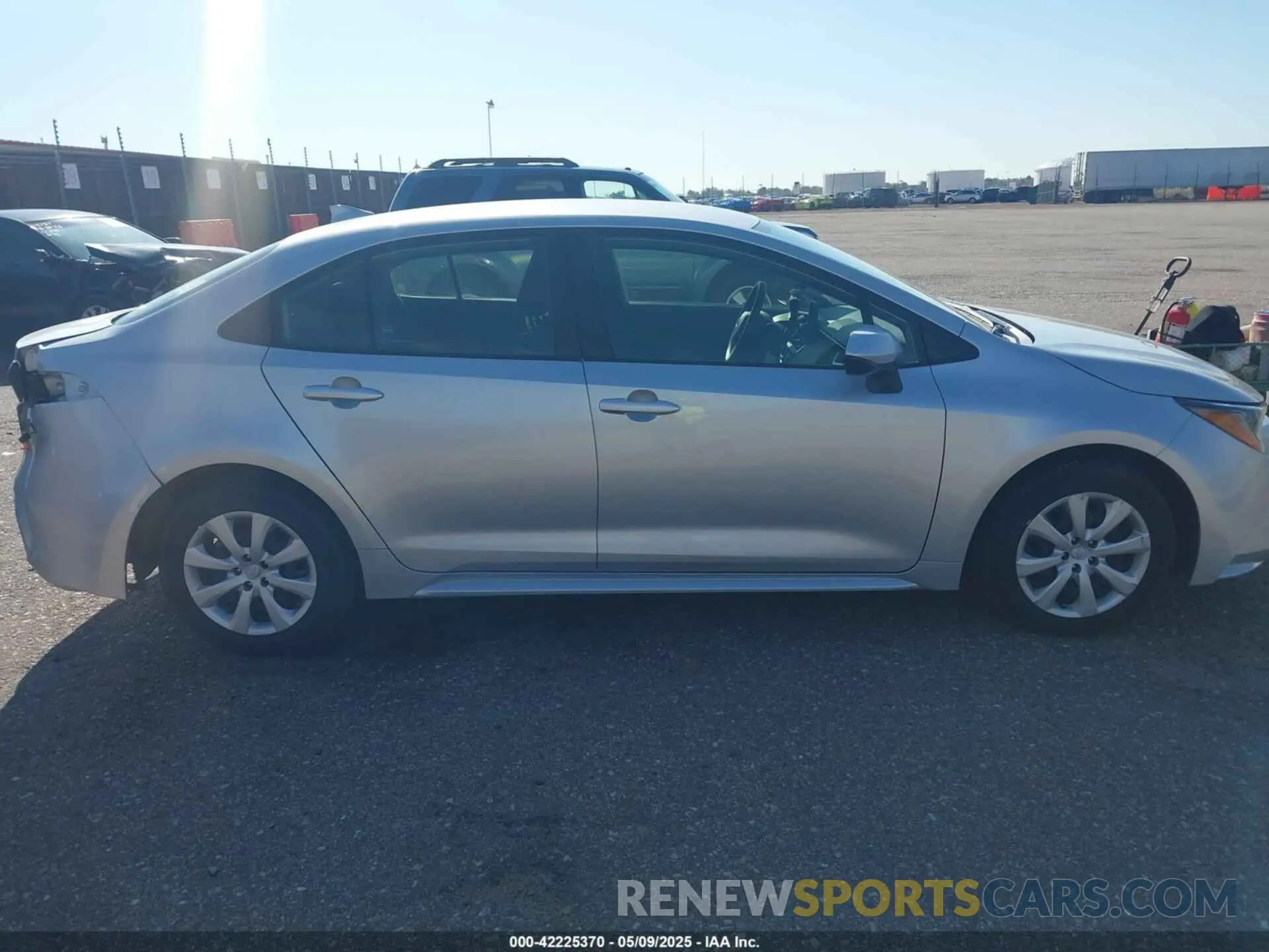 13 fotografías del automóvil dañado JTDB4MEE7R3020783 TOYOTA COROLLA 2024