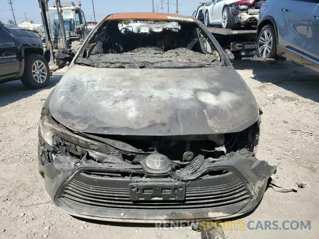 5 fotografías del automóvil dañado JTDB4MEE7R3022131 TOYOTA COROLLA 2024