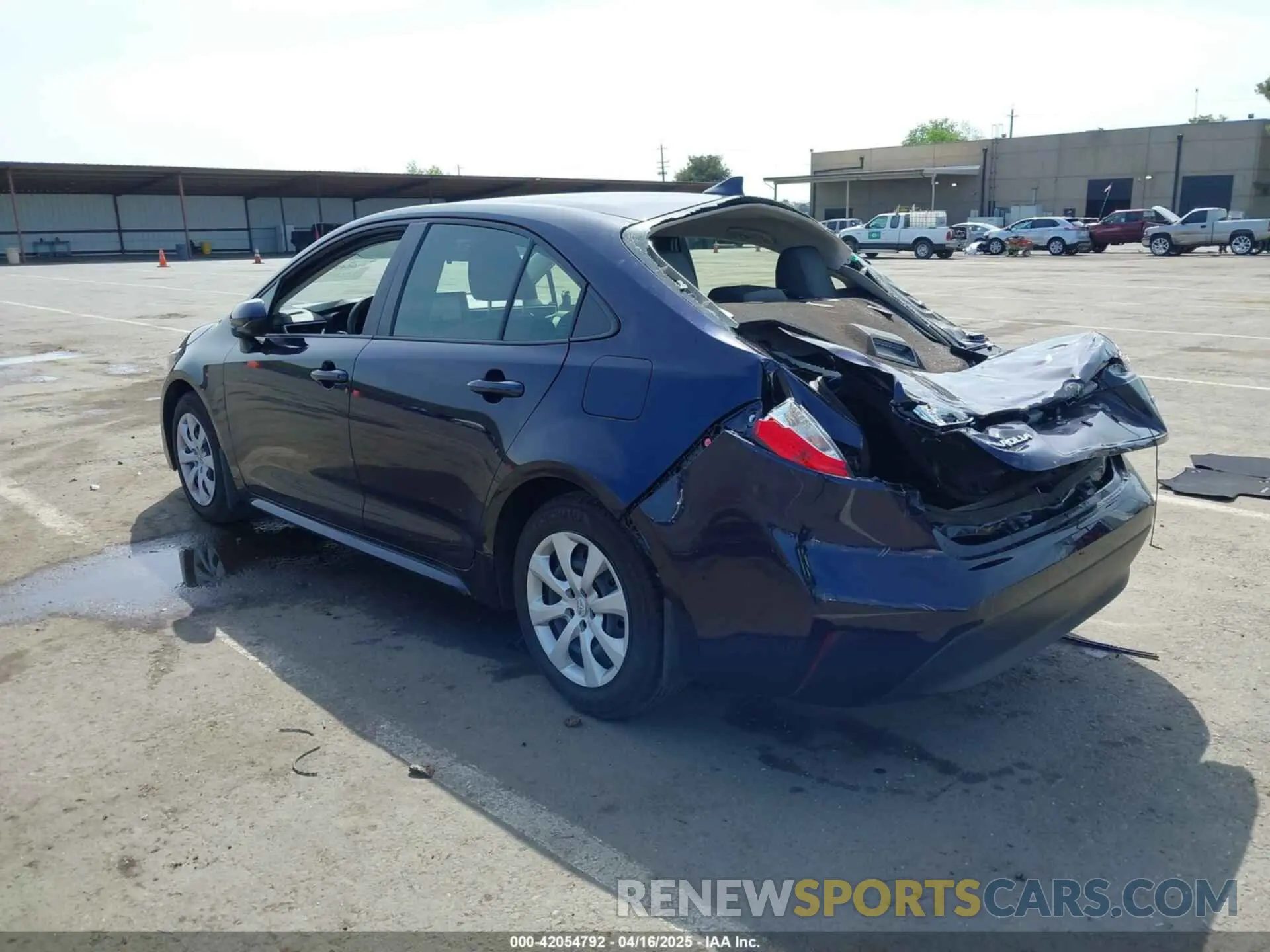 3 fotografías del automóvil dañado JTDB4MEE7RJ016891 TOYOTA COROLLA 2024
