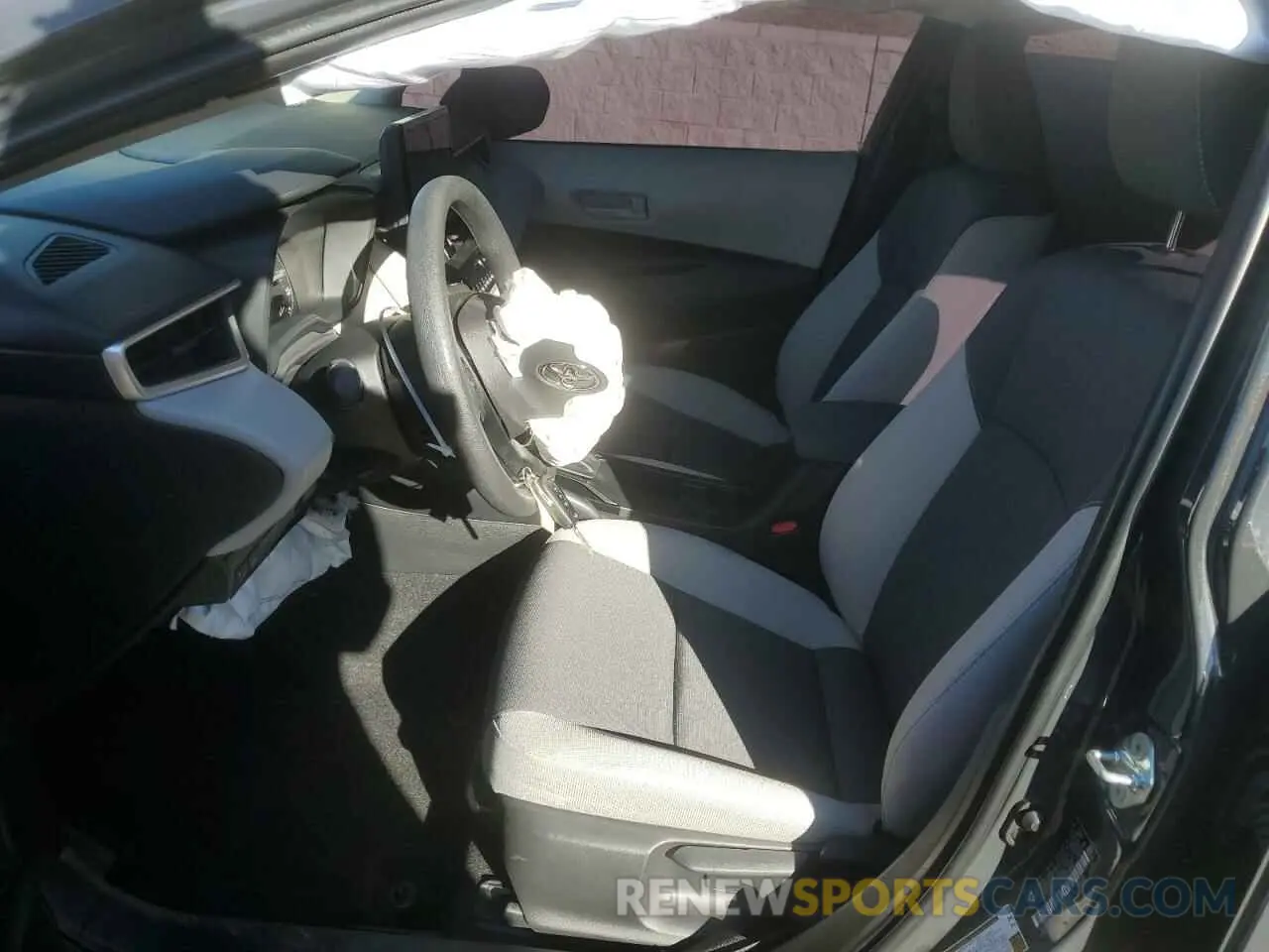 7 fotografías del automóvil dañado JTDB4MEE8R3017875 TOYOTA COROLLA 2024
