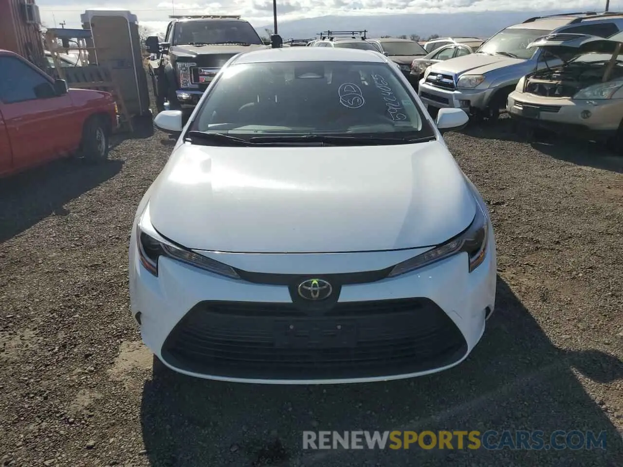 5 fotografías del automóvil dañado JTDB4MEE9R3023393 TOYOTA COROLLA 2024