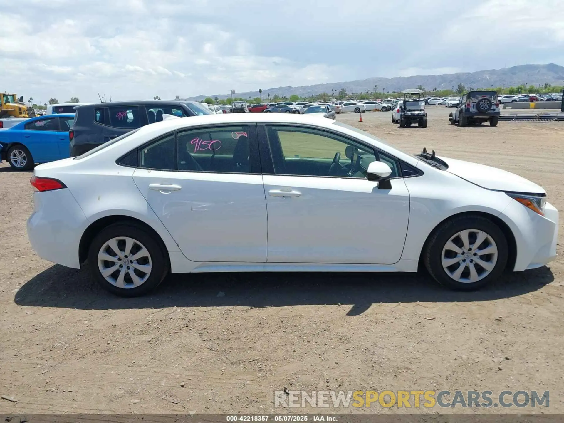 13 fotografías del automóvil dañado JTDB4MEE9RJ013314 TOYOTA COROLLA 2024