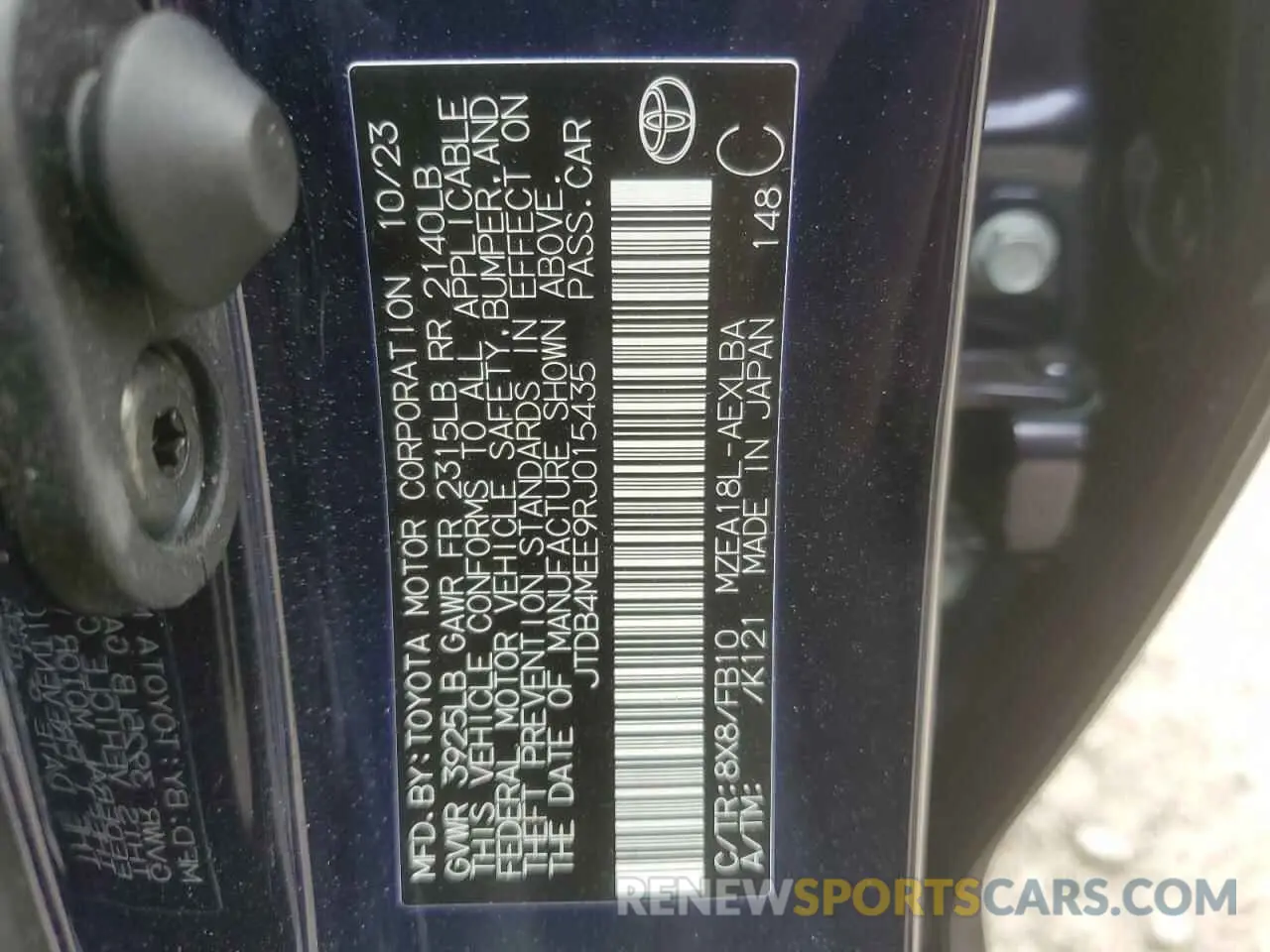 12 fotografías del automóvil dañado JTDB4MEE9RJ015435 TOYOTA COROLLA 2024