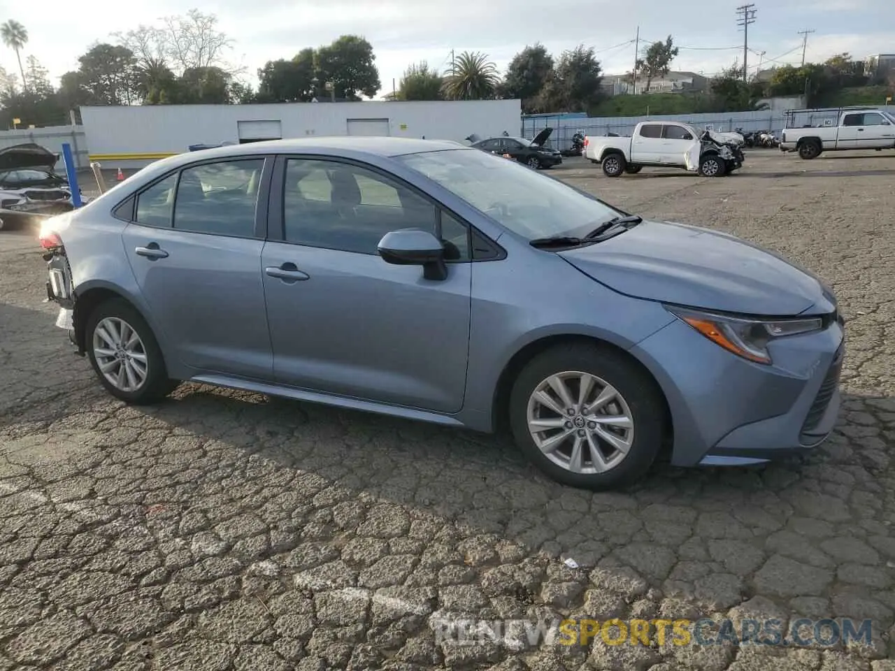 4 fotografías del automóvil dañado JTDB4MEEXRJ016819 TOYOTA COROLLA 2024