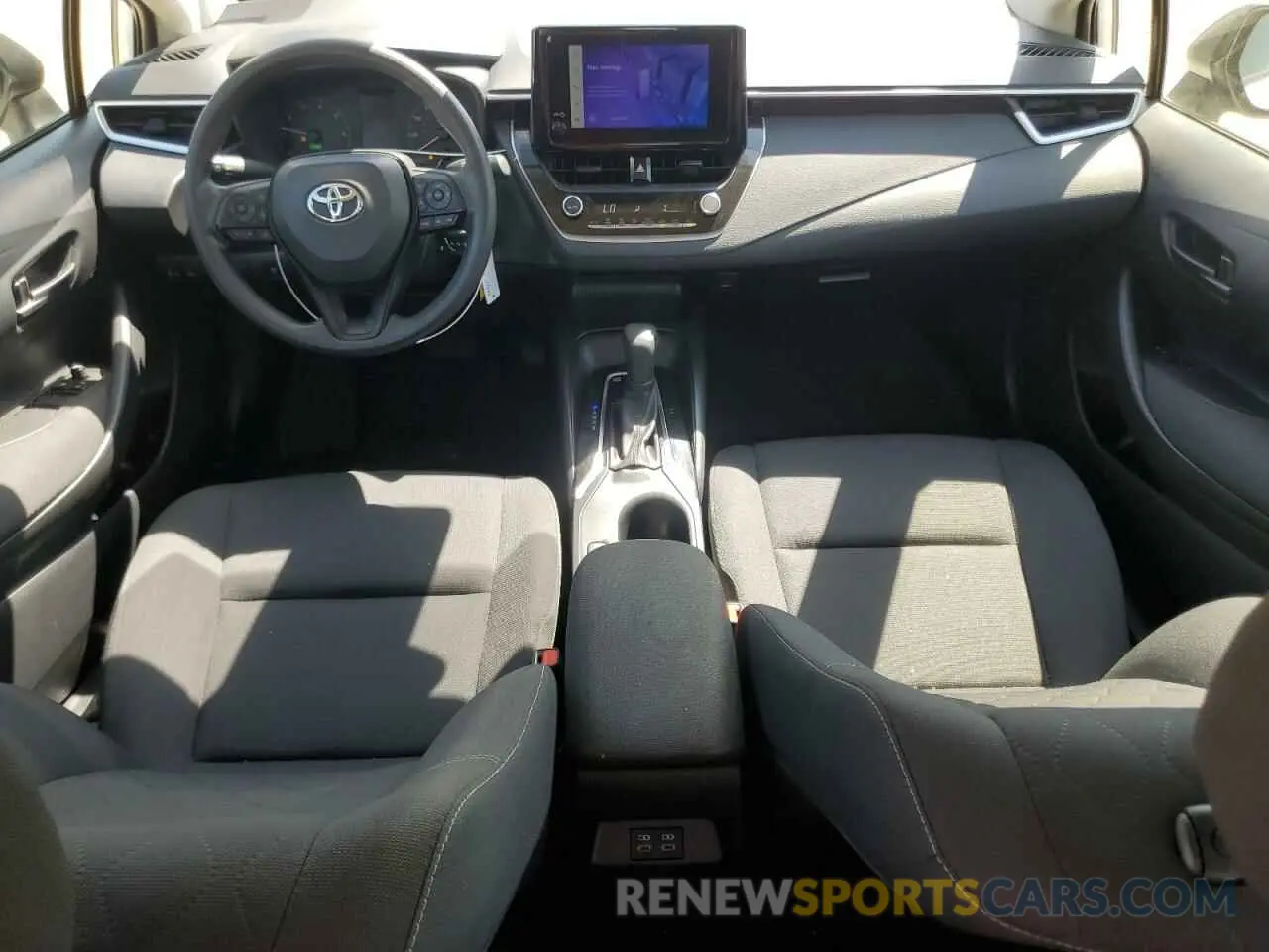 8 fotografías del automóvil dañado JTDBCMFE0R3047454 TOYOTA COROLLA 2024