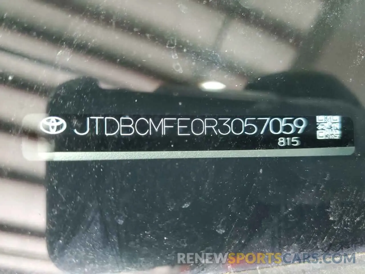 12 fotografías del automóvil dañado JTDBCMFE0R3057059 TOYOTA COROLLA 2024