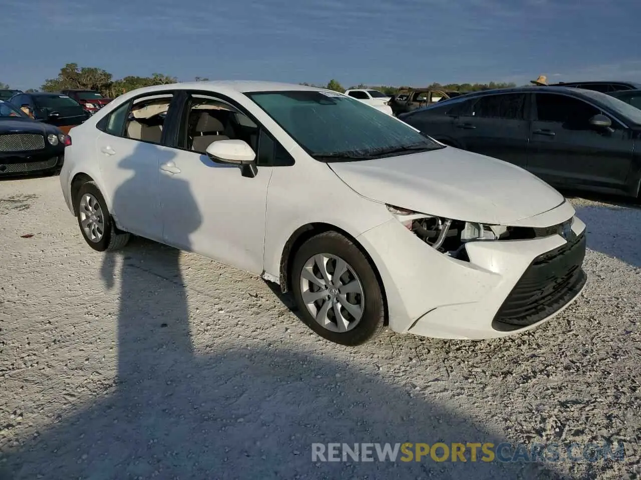 4 fotografías del automóvil dañado JTDBCMFE0RJ019147 TOYOTA COROLLA 2024