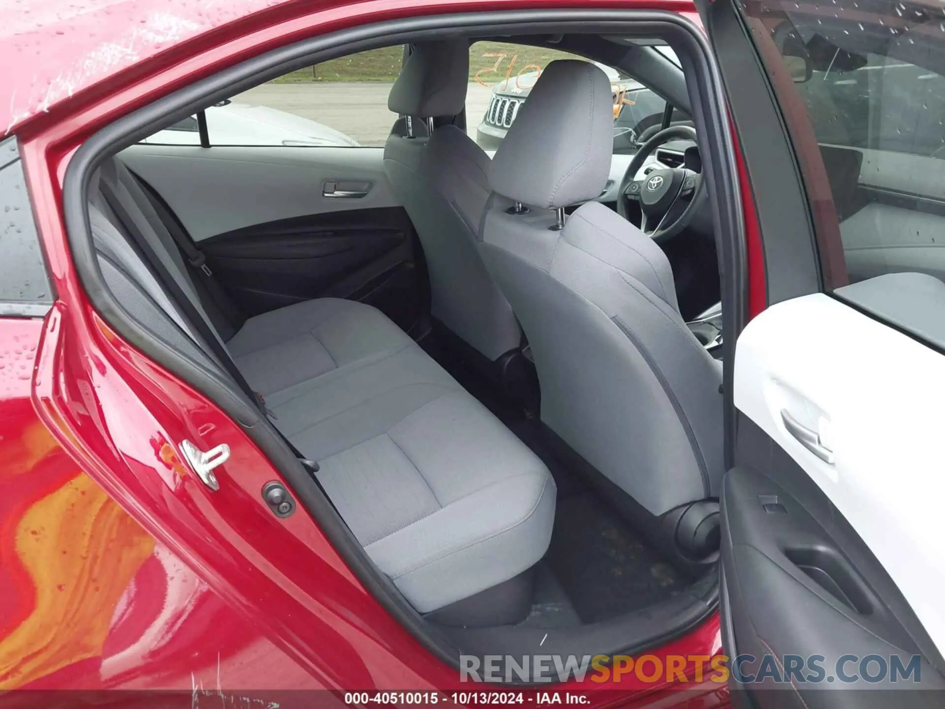 8 fotografías del automóvil dañado JTDBCMFE0RJ020198 TOYOTA COROLLA 2024