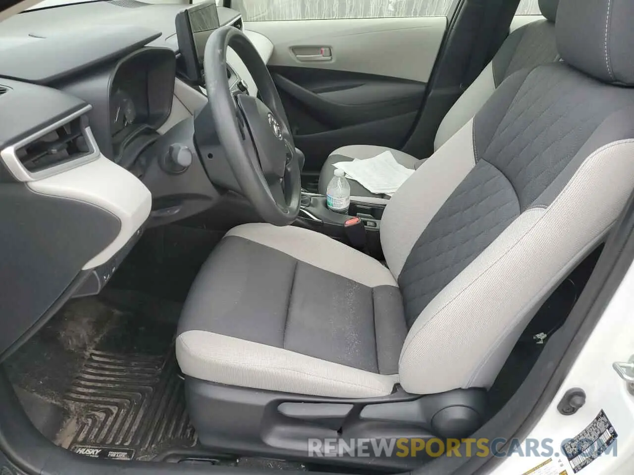 7 fotografías del automóvil dañado JTDBCMFE0RJ023201 TOYOTA COROLLA 2024