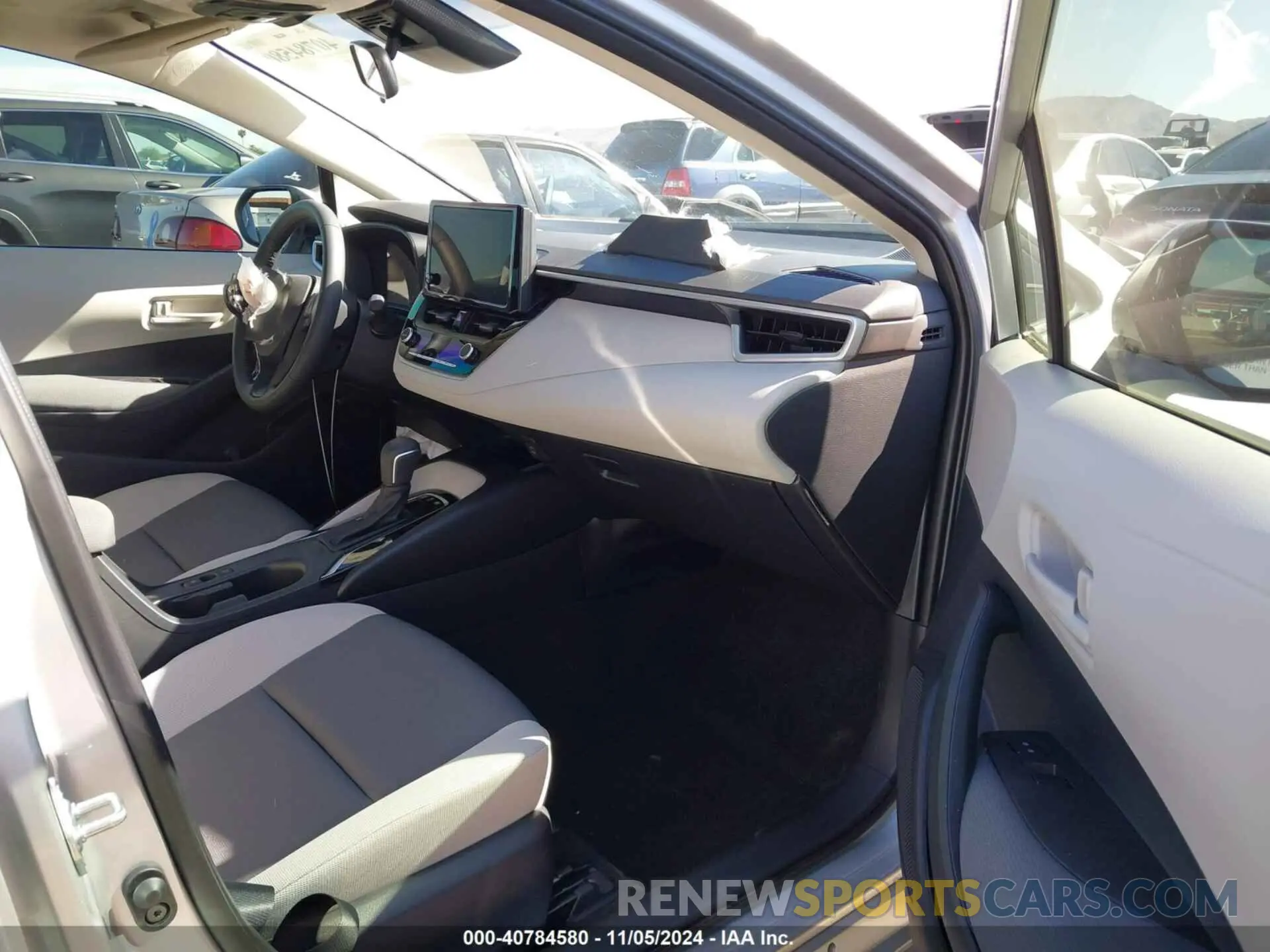 5 fotografías del automóvil dañado JTDBCMFE0RJ033257 TOYOTA COROLLA 2024