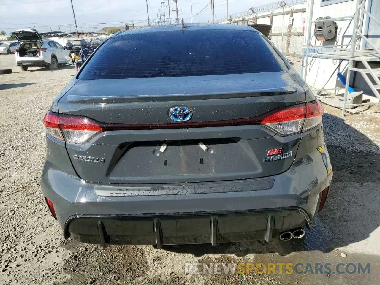 6 fotografías del automóvil dañado JTDBCMFE1R3045504 TOYOTA COROLLA 2024