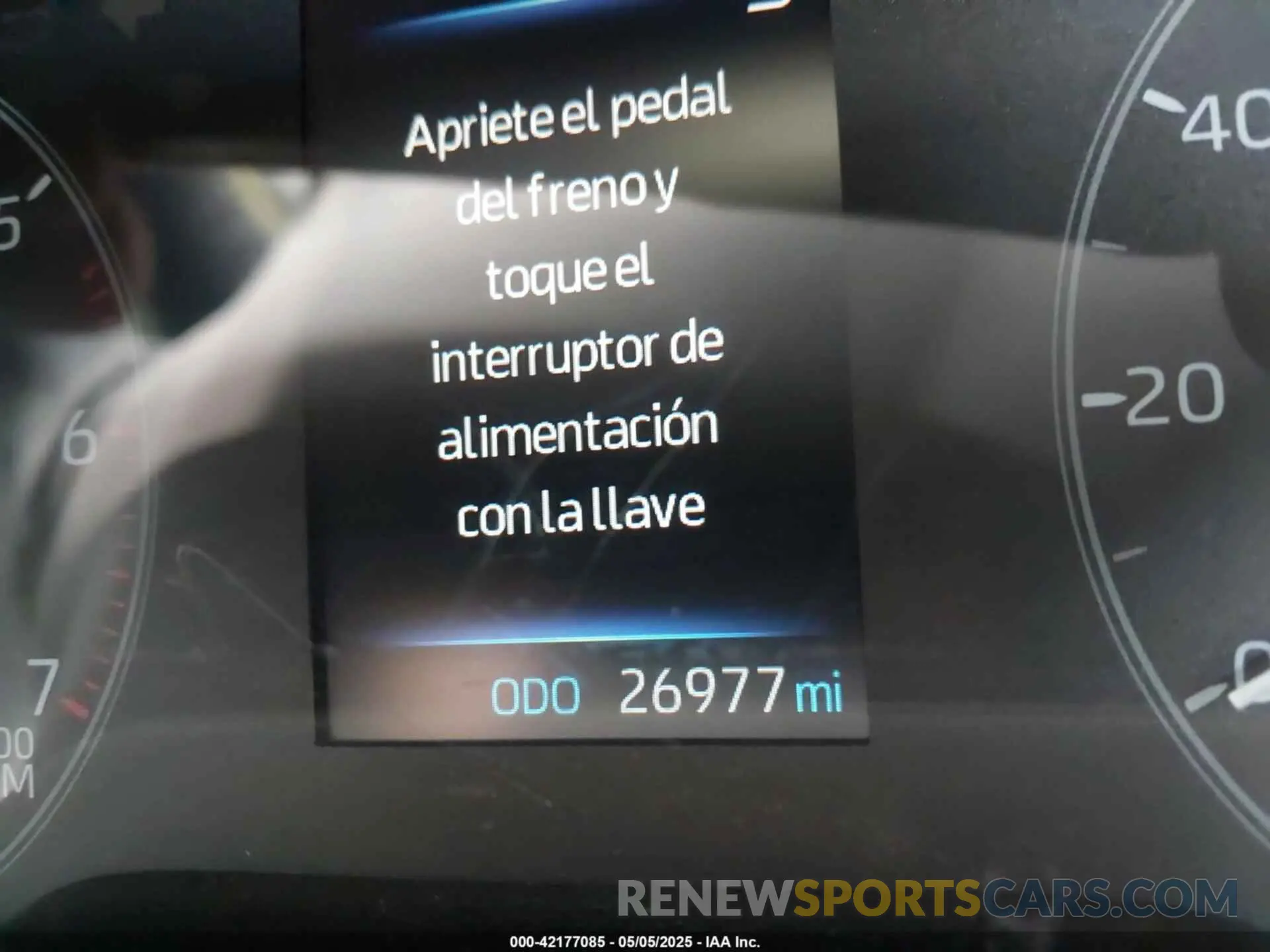 14 fotografías del automóvil dañado JTDBCMFE1R3046409 TOYOTA COROLLA 2024